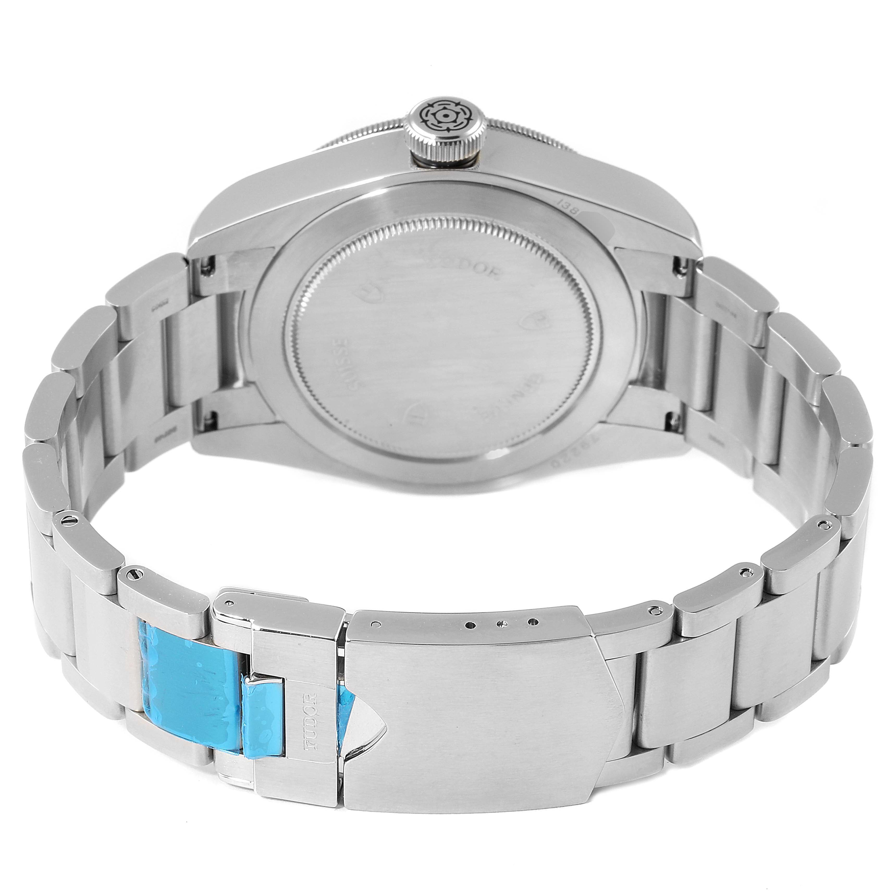 This image shows the back case and the metal bracelet, including the clasp, of the Tudor Heritage Black Bay 79220 Men's Stainless Steel Black Dial 79220 Men's Stainless Steel Black Dial watch.