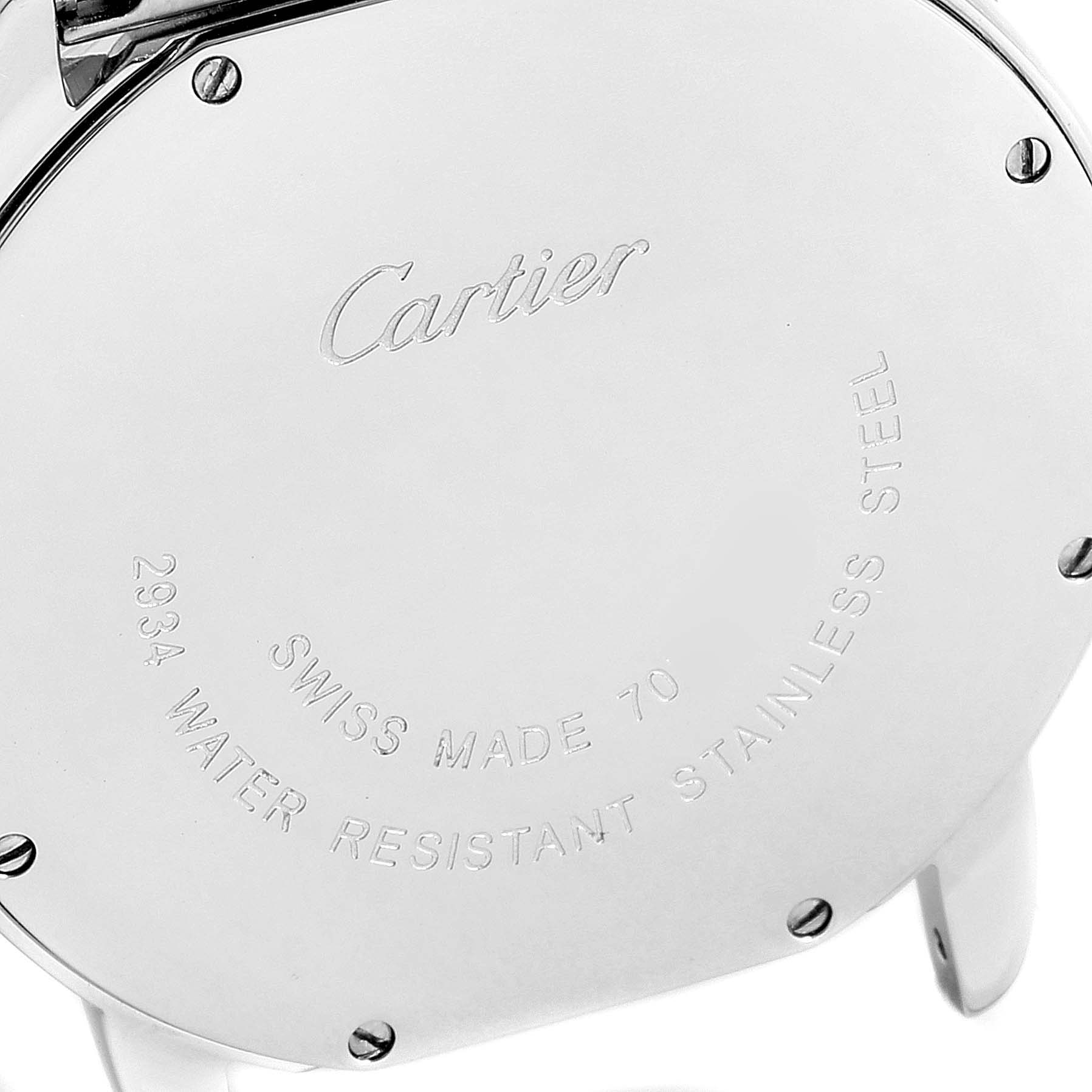 This image shows the back case of the Ronde model by Cartier, highlighting the brand name and inscriptions about specifications.