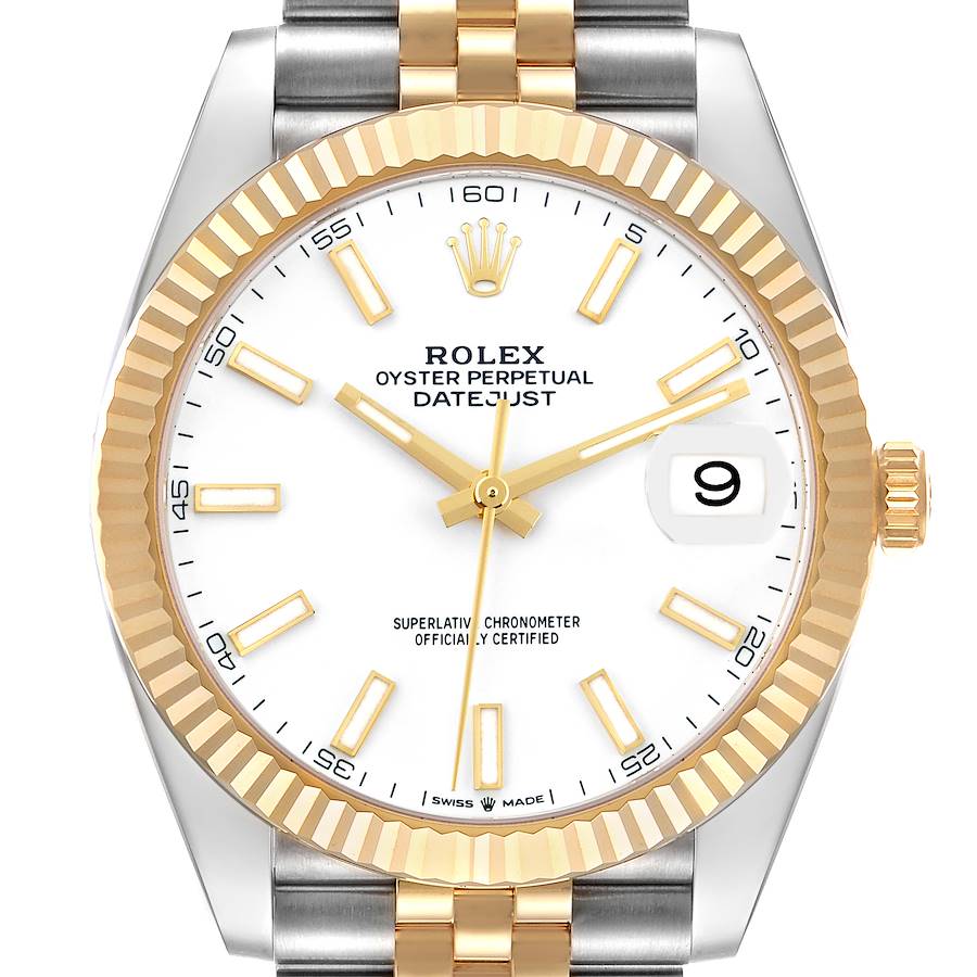The image shows a front view of the Rolex Datejust 41 watch, highlighting its face, bezel, and parts of the bracelet.
