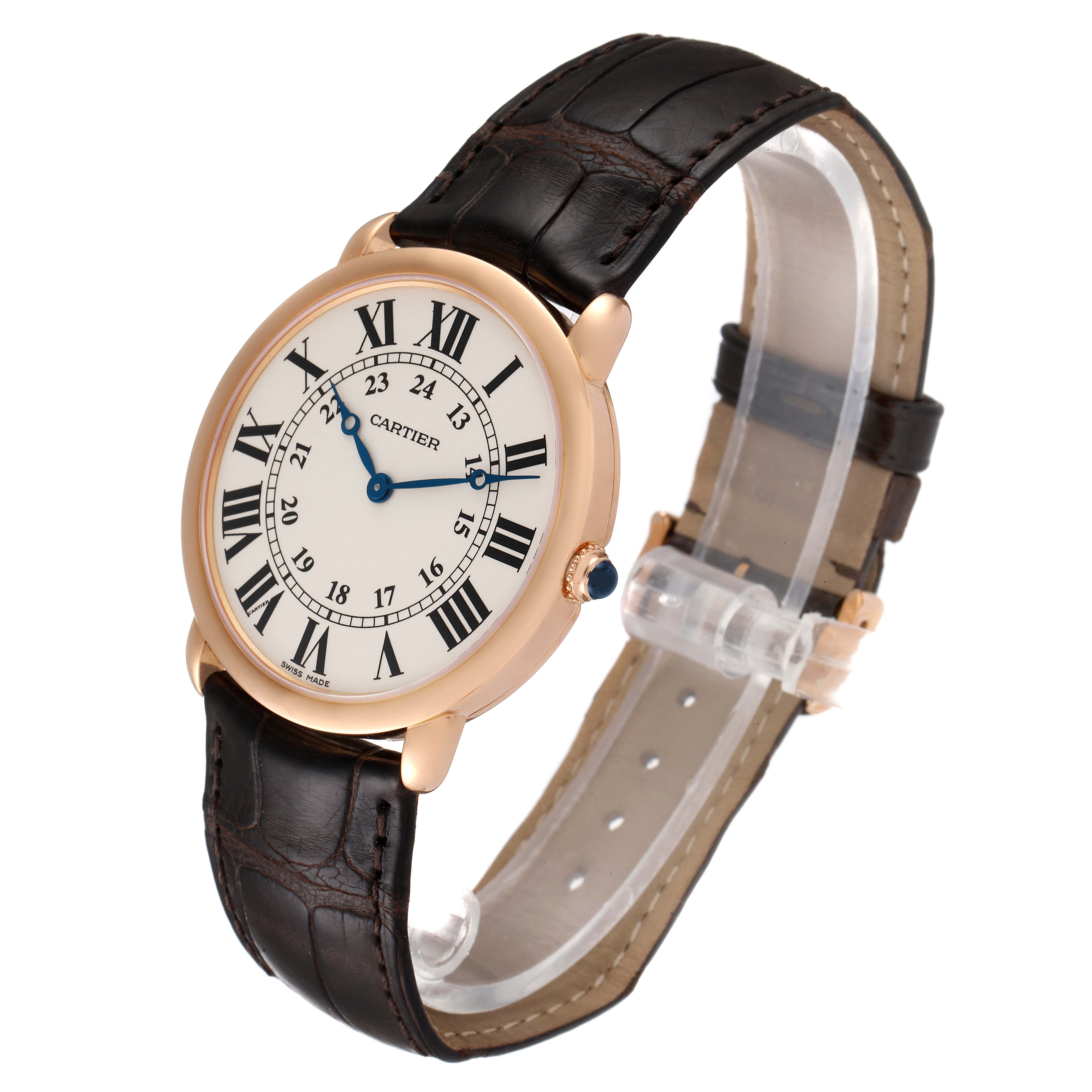 The Cartier Ronde W6800251 Men's Rose Gold Silver Dial W6800251 Men's Rose Gold Silver Dial watch is shown at a three-quarter angle, highlighting its face, straps, and side details.