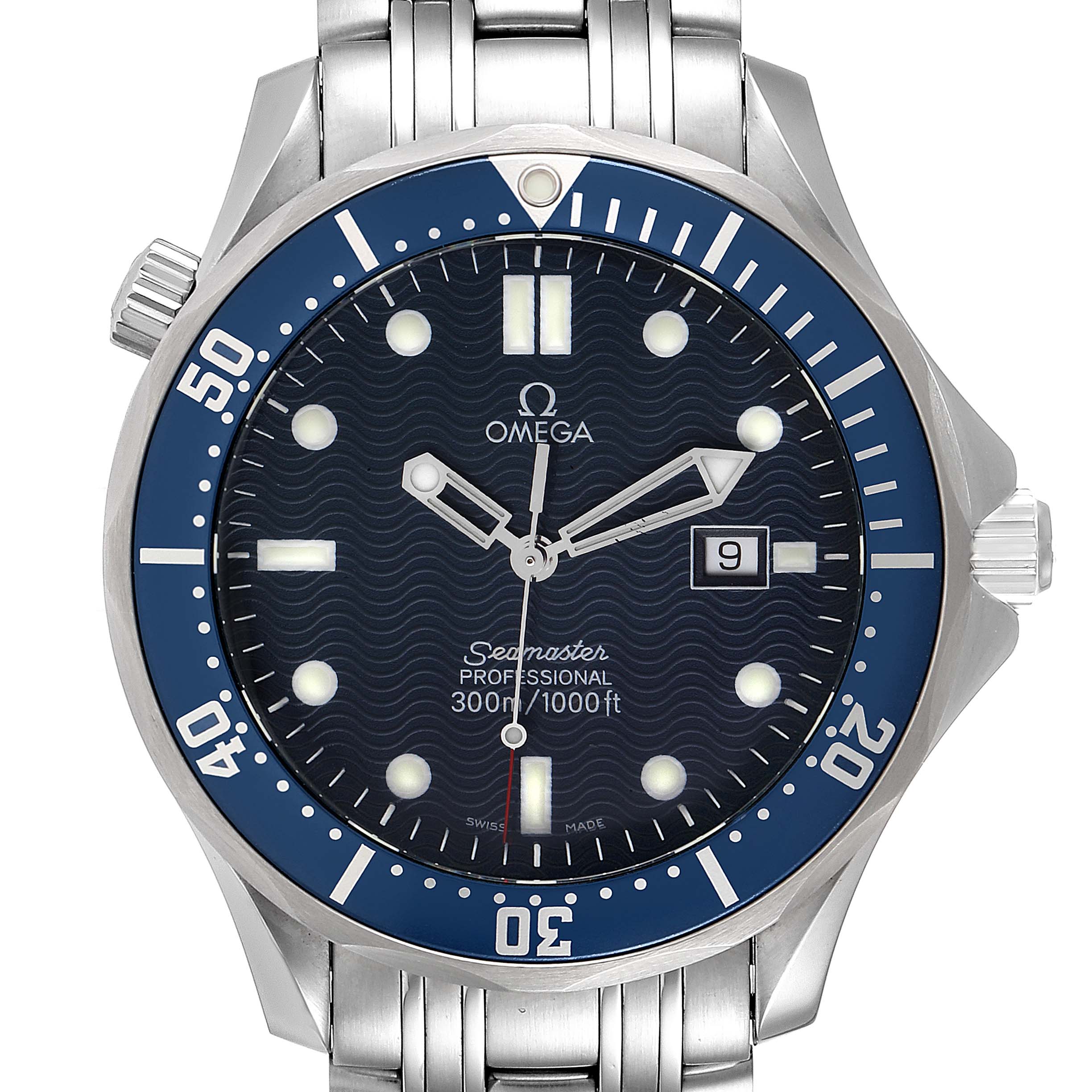 The image shows a front view of the Omega Seamaster 2541.80.00 Men's Stainless Steel Blue Dial 2541.80.00 Men's Stainless Steel Blue Dial watch, highlighting the dial, bezel, hands, date window, and part of the strap.