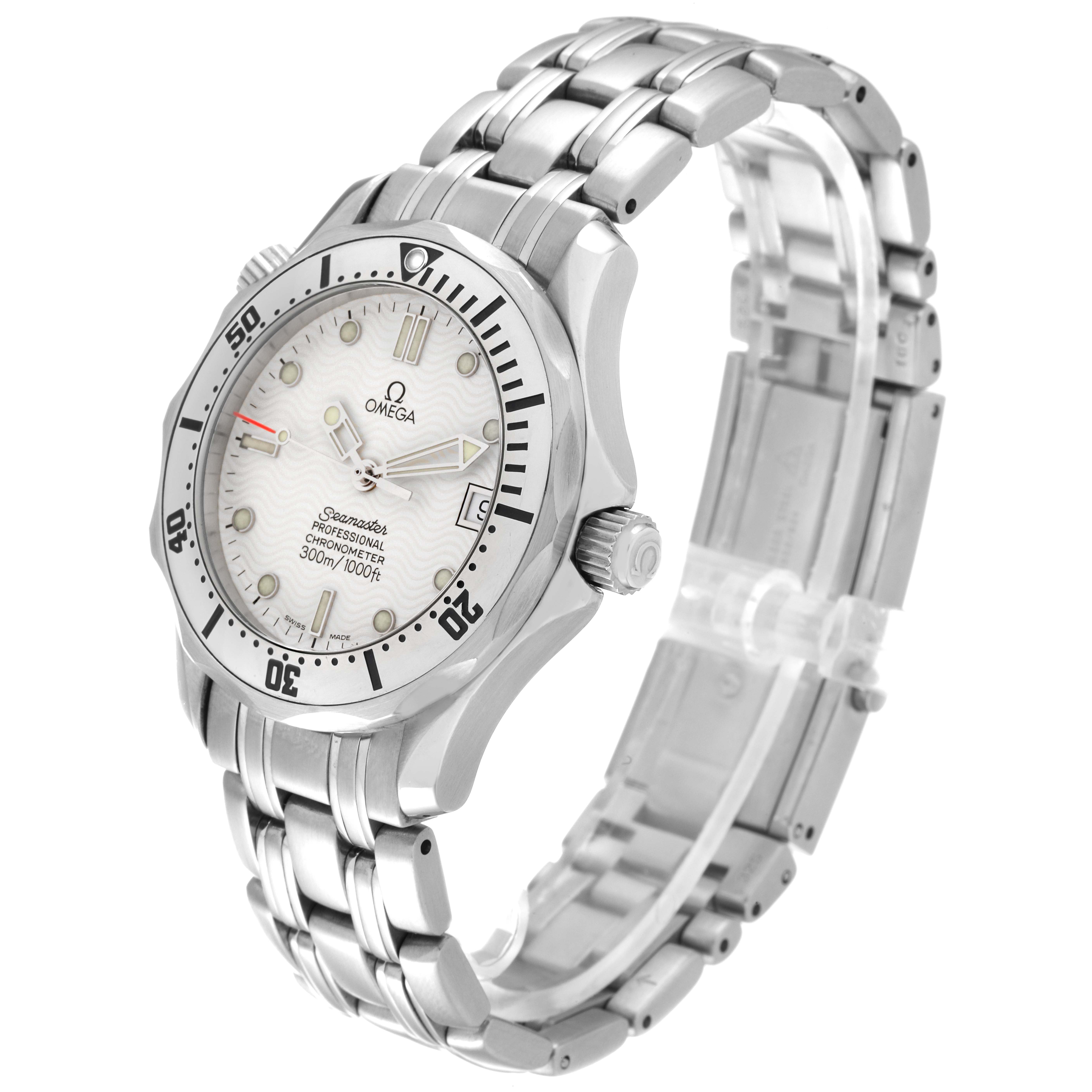 The Omega Seamaster 2552.20.00 Men's Stainless Steel White Dial 2552.20.00 Men's Stainless Steel White Dial watch is shown at an angled side view, highlighting the face, bezel, and metal bracelet.