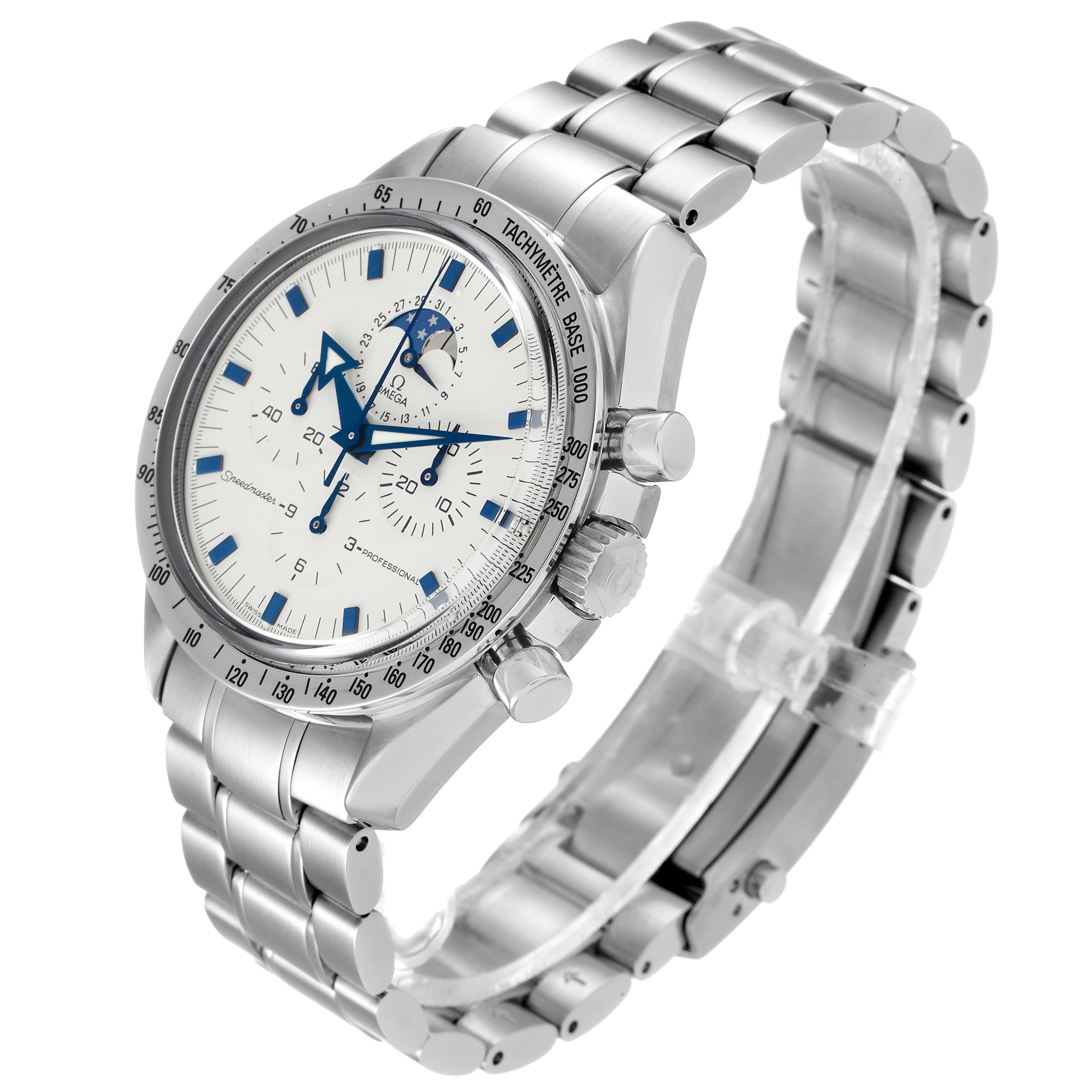 The Omega Speedmaster 3575.20.00 Men's Stainless Steel White Dial 3575.20.00 Men's Stainless Steel White Dial watch is shown at a three-quarter angle, highlighting the face, bezel, crown, and stainless steel bracelet.