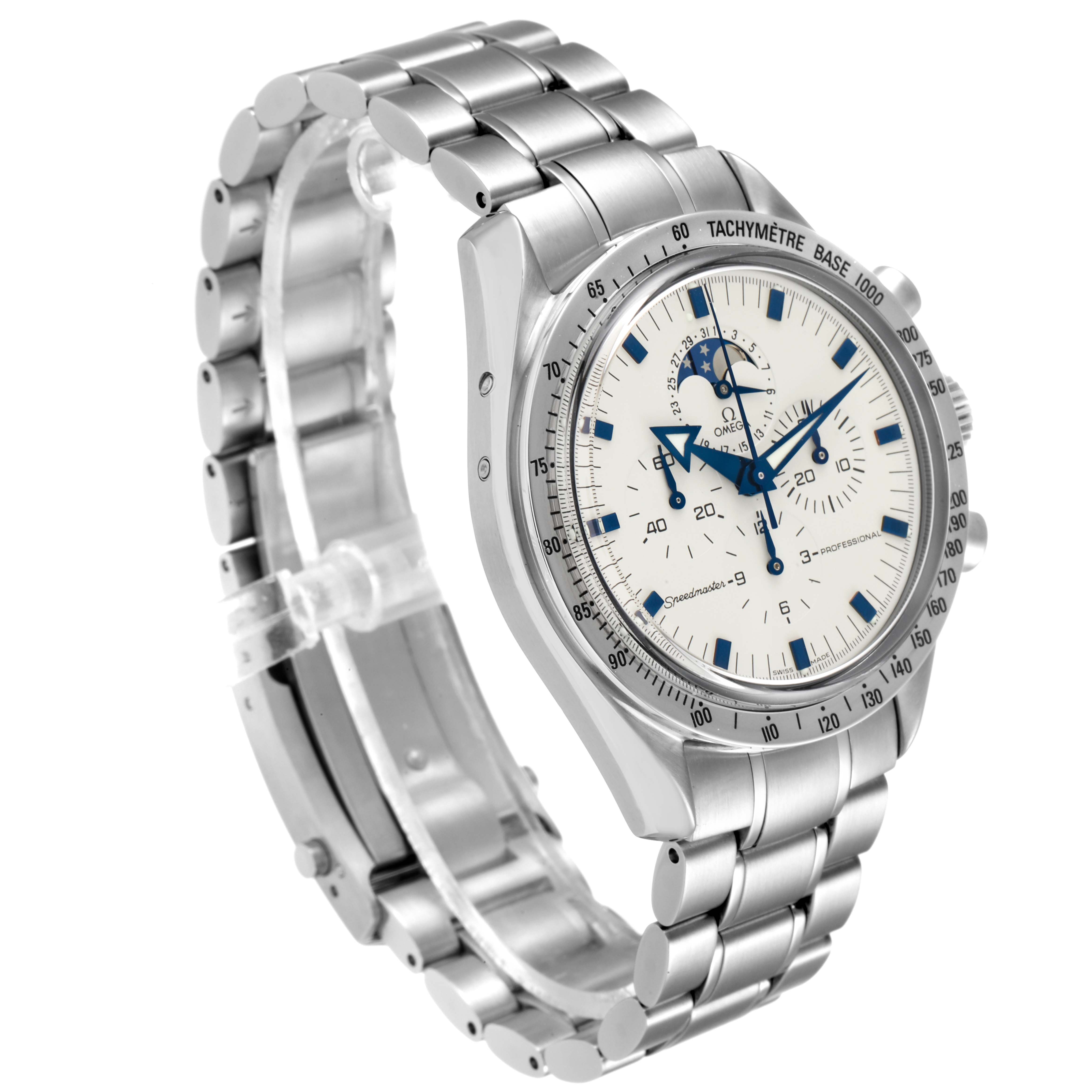 This image shows an Omega Speedmaster 3575.20.00 Men's Stainless Steel White Dial 3575.20.00 Men's Stainless Steel White Dial watch at a three-quarter angle, highlighting its dial, case, and stainless steel bracelet.