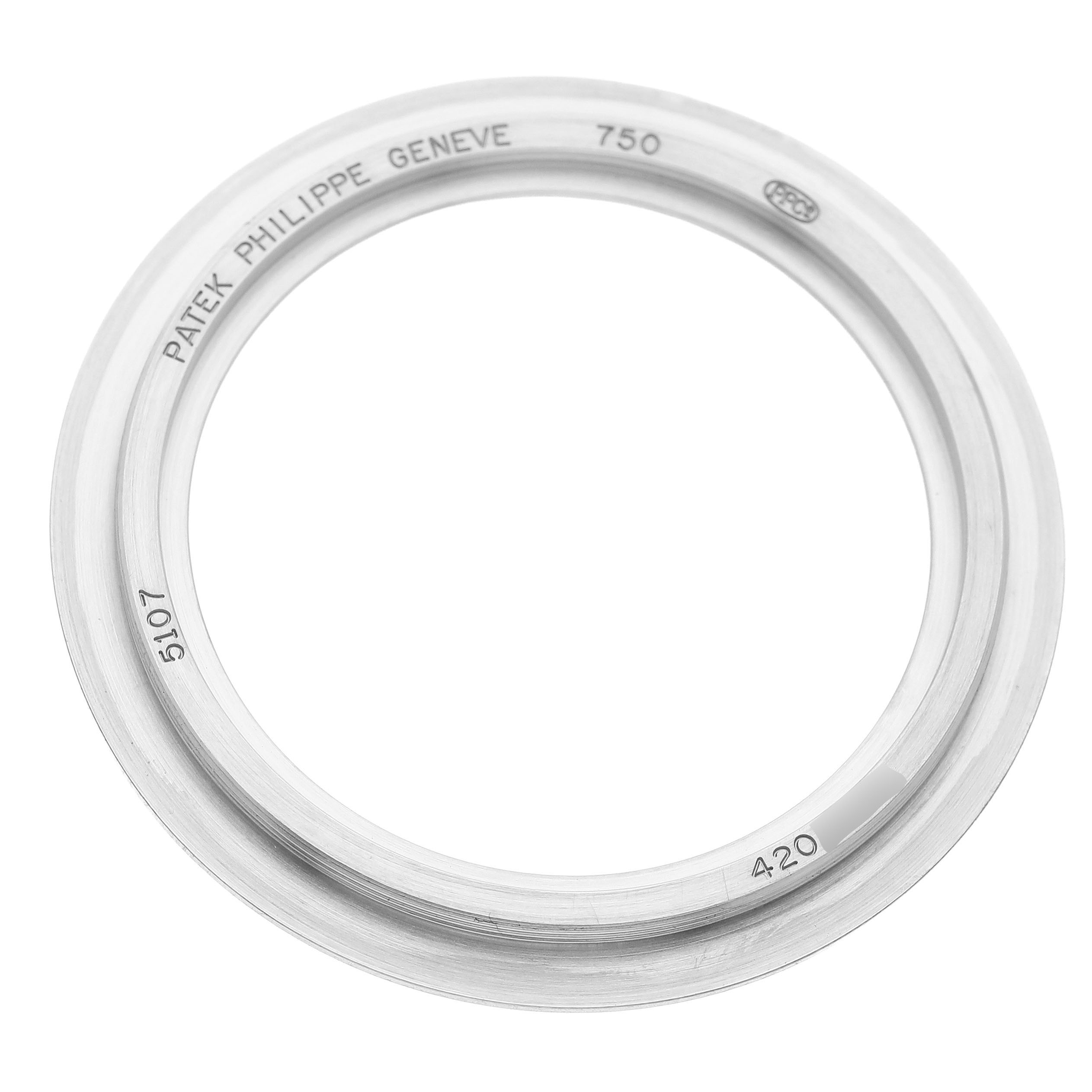 The image shows a bezel for the Calatrava model by Patek Philippe, viewed from above.