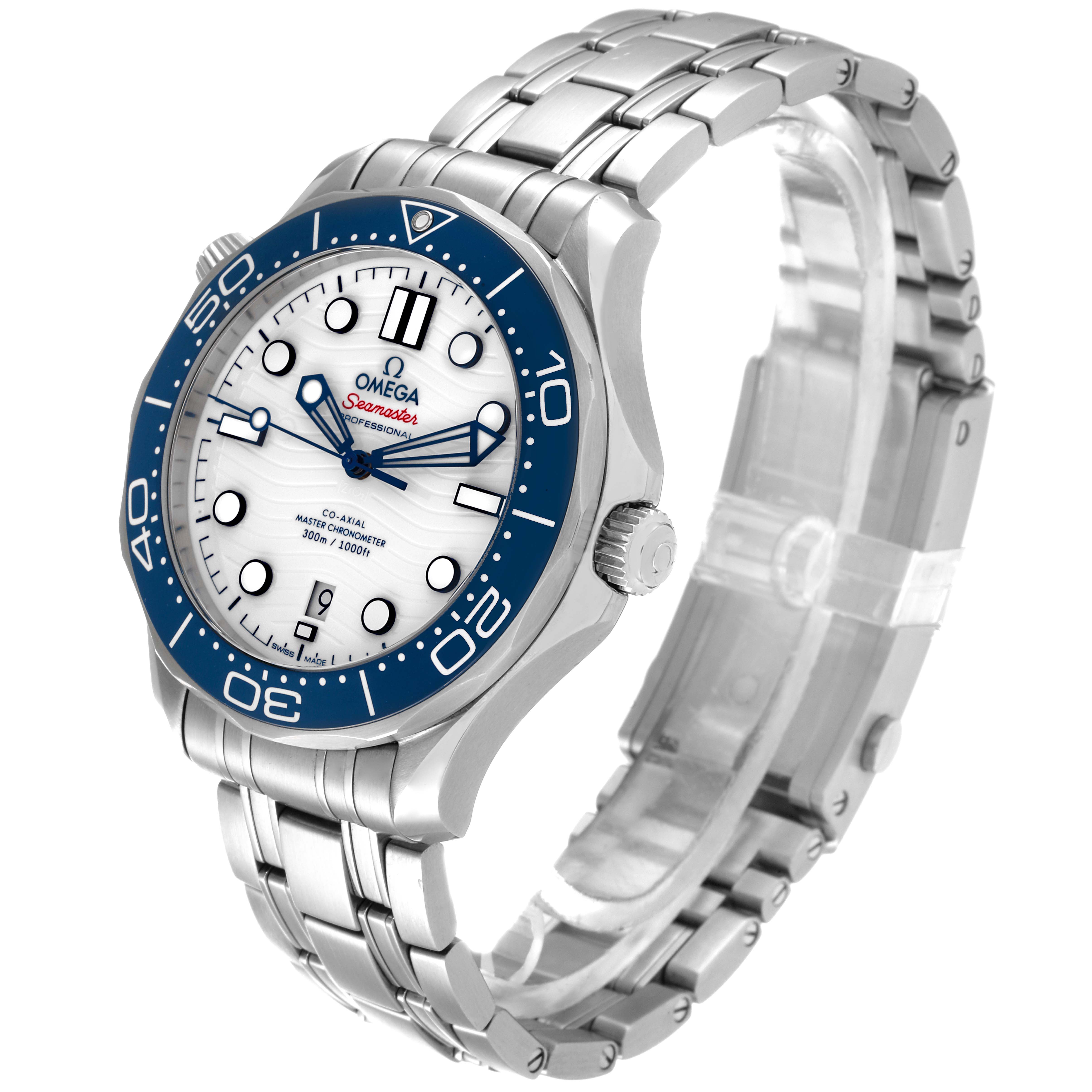 This image shows an angled view of the Omega Seamaster 522.30.42.20.04.001 Men's Stainless Steel White Dial 522.30.42.20.04.001 Men's Stainless Steel White Dial watch, highlighting its face, bezel, and metal strap.