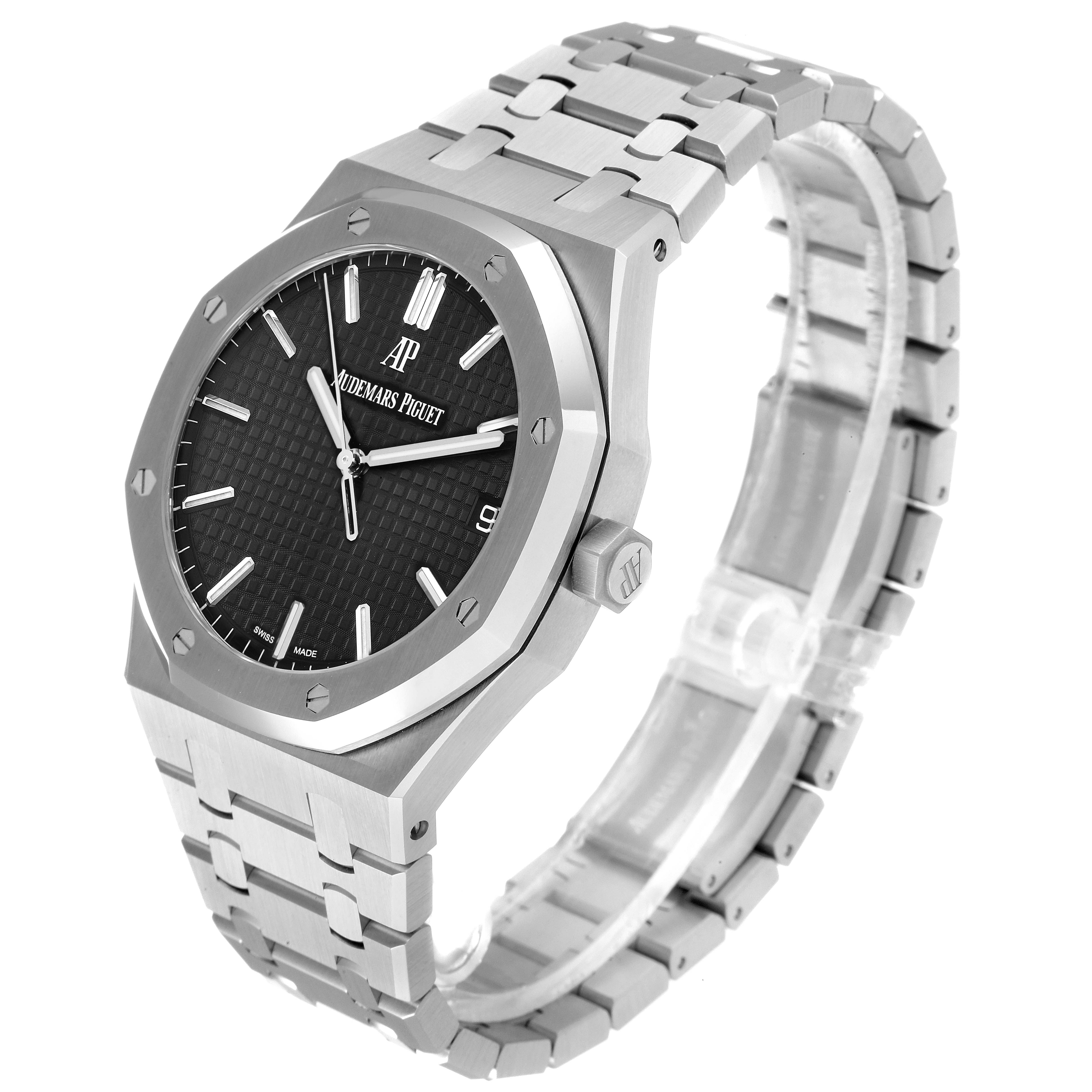 The image shows a side angle of the Audemars Piguet Royal Oak 15500ST.OO.1220ST.03 Men's Stainless Steel Black Dial 15500ST.OO.1220ST.03 Men's Stainless Steel Black Dial watch, highlighting its face, bezel, and stainless steel bracelet.