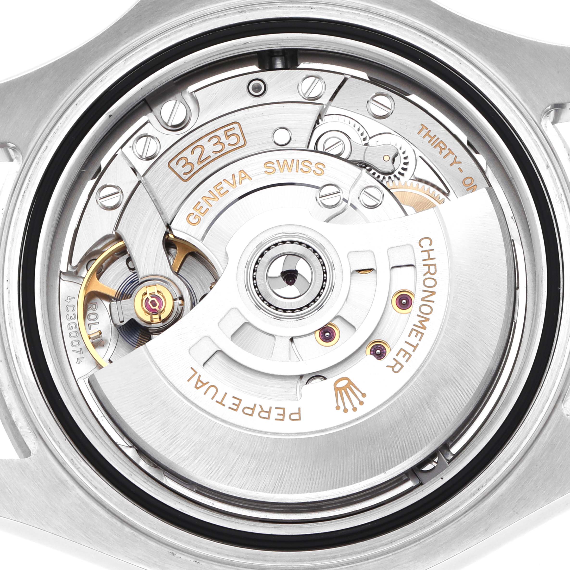 The image shows the movement mechanism of a Rolex Yacht-Master 126622 Men
s Stainless Steel Blue Dial watch, highlighting the Perpetual rotor and inner components.