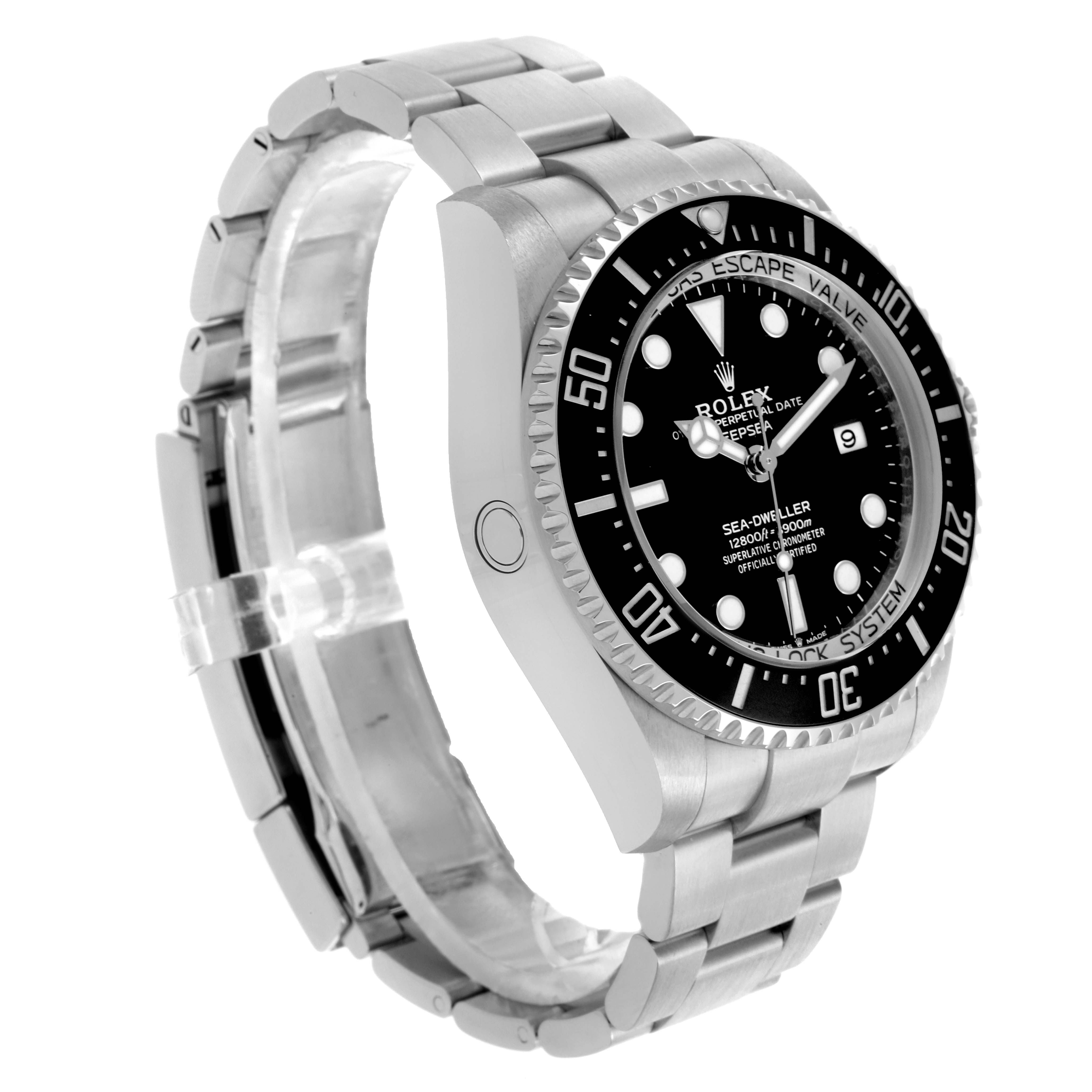 The Rolex Sea-Dweller 136660 Men
s Stainless Steel Black Dial 136660 Men
s Stainless Steel Black Dial watch is shown at a three-quarter angle, highlighting the face, bezel, and bracelet.