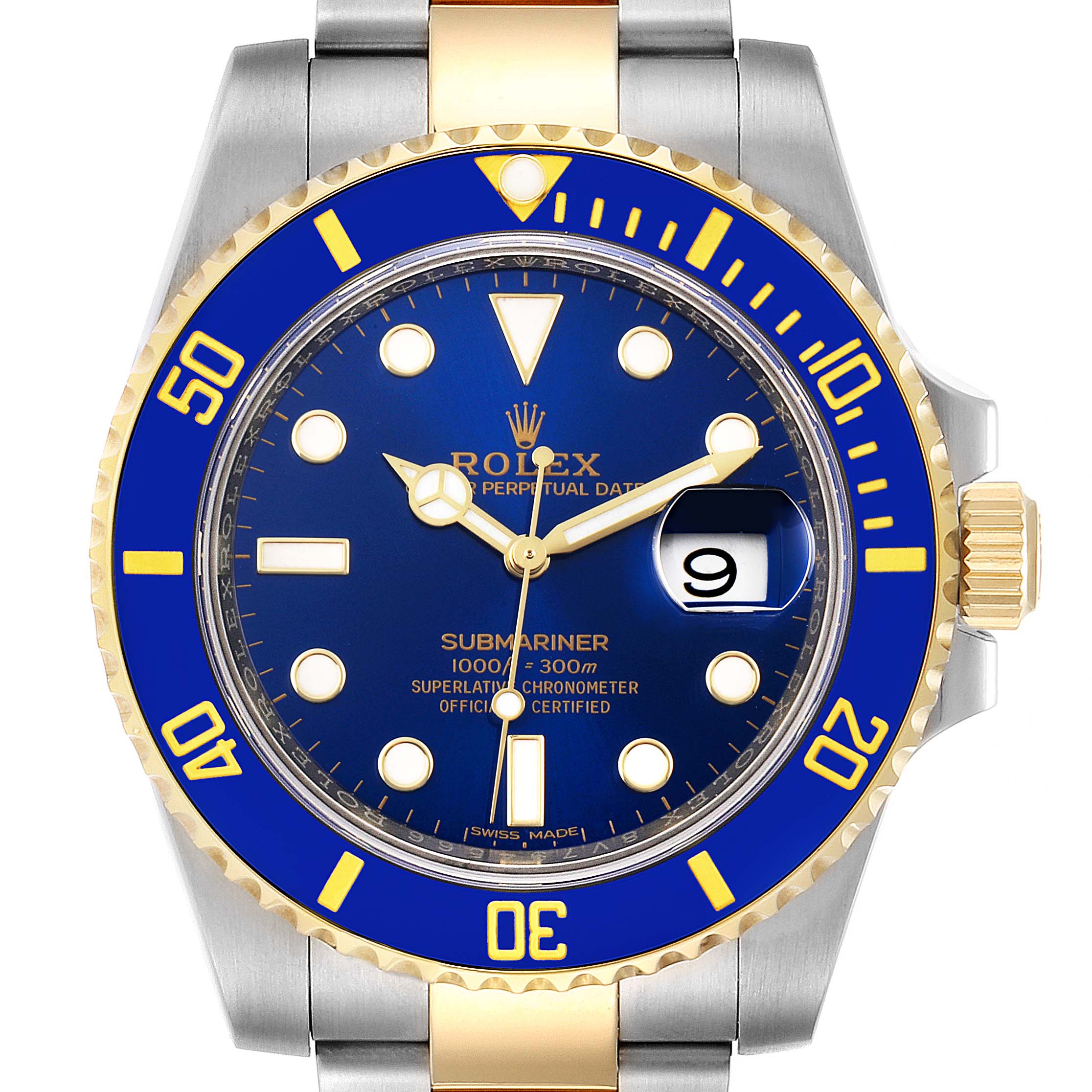 This image shows a frontal view of the Rolex Submariner 116613 Men's Steel and Gold (two tone) Blue Dial 116613 Men's Steel and Gold (two tone) Blue Dial watch featuring a blue dial and bezel with a date display at 3 o'clock.