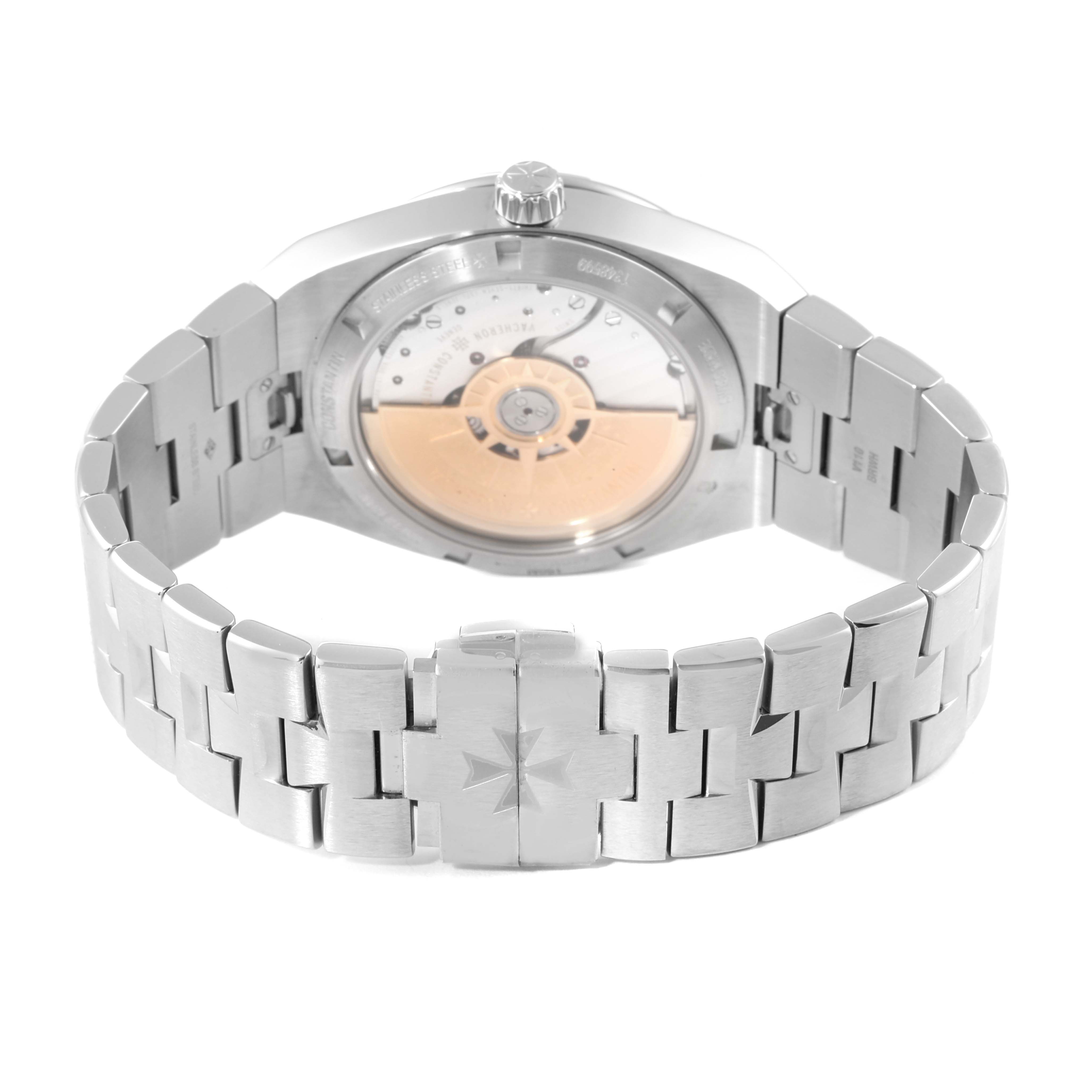 The image shows the back view of the Vacheron Constantin Overseas 4500V/110A-B126 Men
s Stainless Steel Silver Dial 4500V/110A-B126 Men
s Stainless Steel Silver Dial watch, highlighting the bracelet and the watch
s transparent case back.