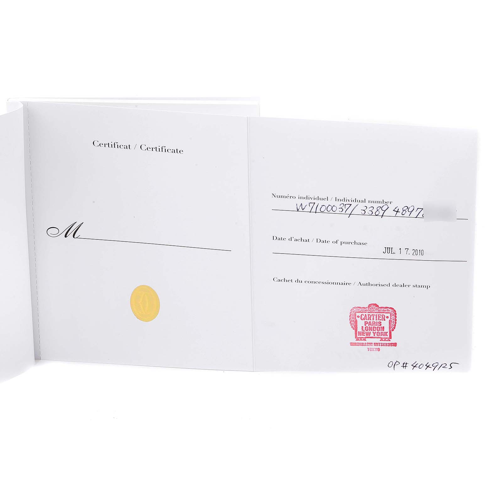 This image shows the certificate and warranty booklet for the Calibre de Cartier model by Cartier.