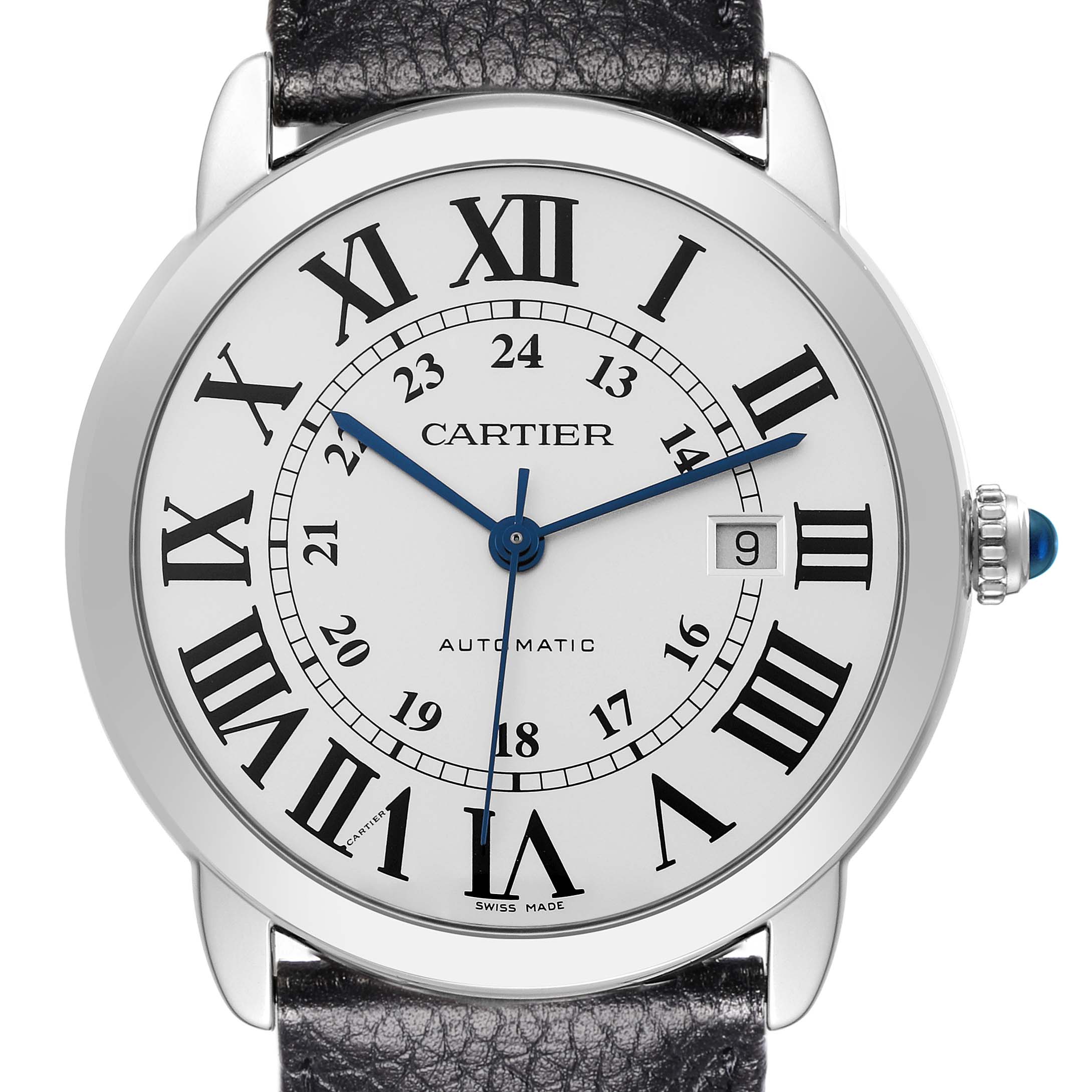 The Cartier Ronde WSRN0022 Men
s Stainless Steel Silver Dial WSRN0022 Men
s Stainless Steel Silver Dial watch is shown from the front, displaying its dial, Roman numerals, hands, and date window.