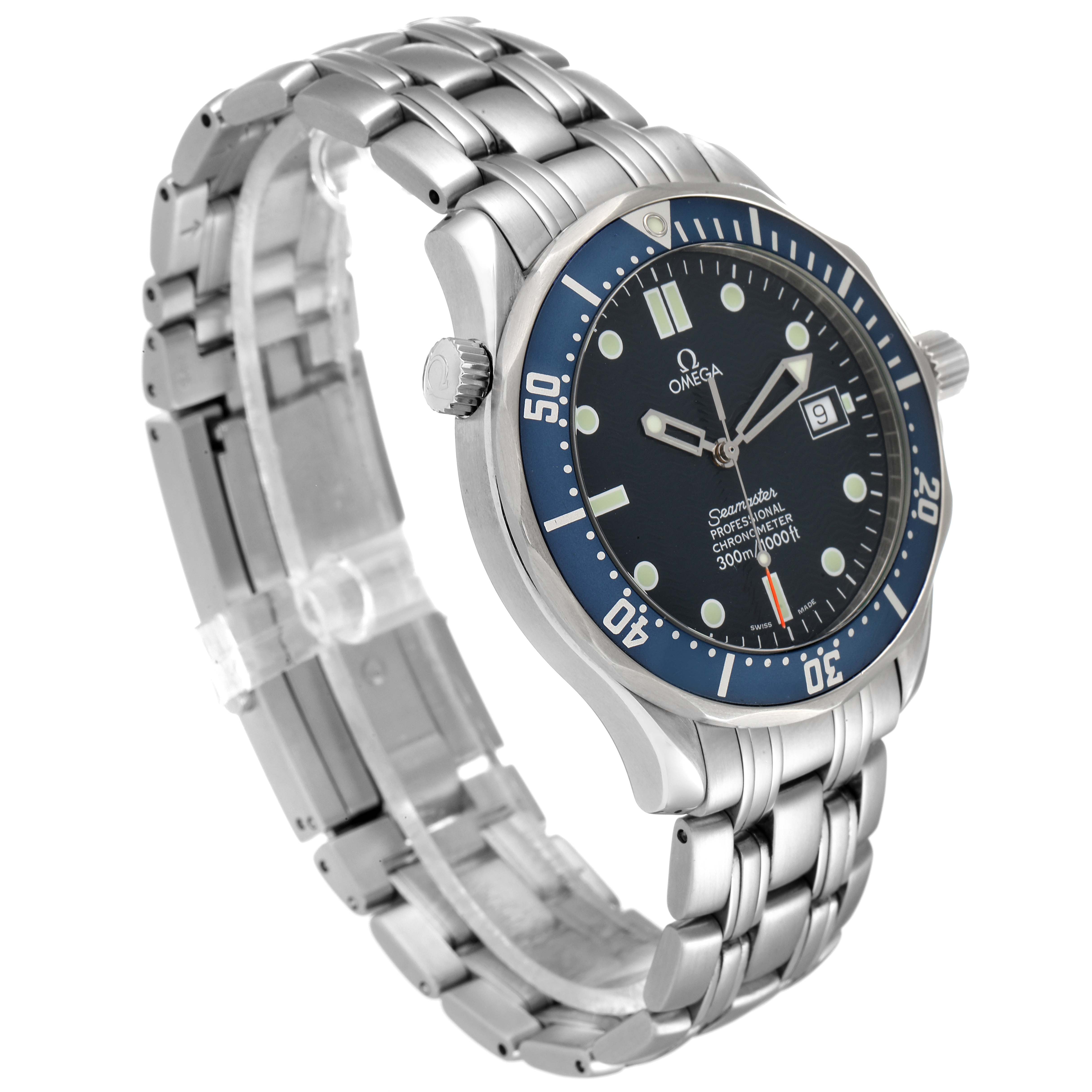 The image shows a side angle of an Omega Seamaster 2531.80.00 Men's Stainless Steel Blue Dial 2531.80.00 Men's Stainless Steel Blue Dial watch, highlighting its bracelet, case, bezel, and face.
