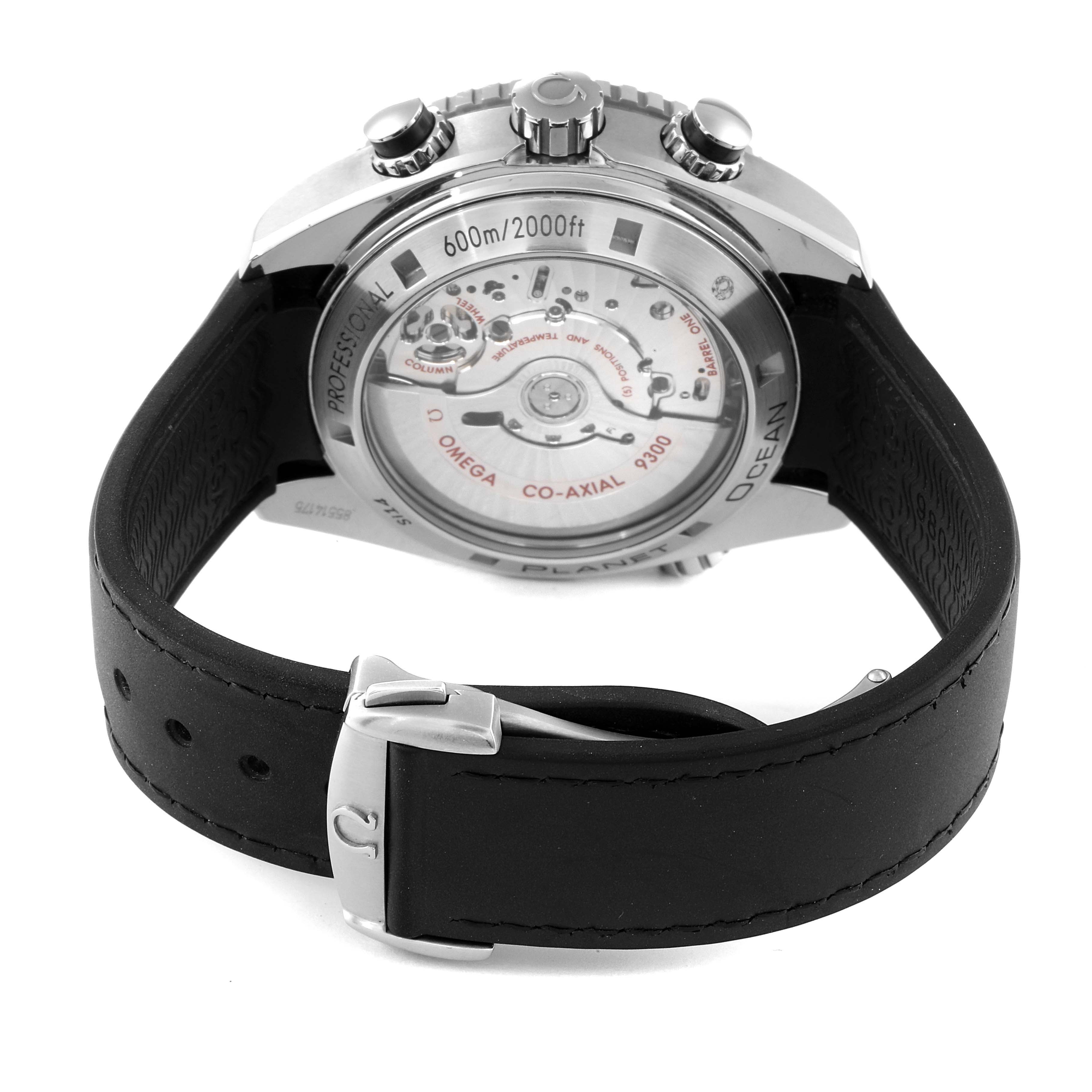 This image shows the back view of the Omega Planet Ocean 232.32.46.51.01.003 Men
s Stainless Steel Black Dial 232.32.46.51.01.003 Men
s Stainless Steel Black Dial watch, highlighting the movement and the rubber strap with a clasp.