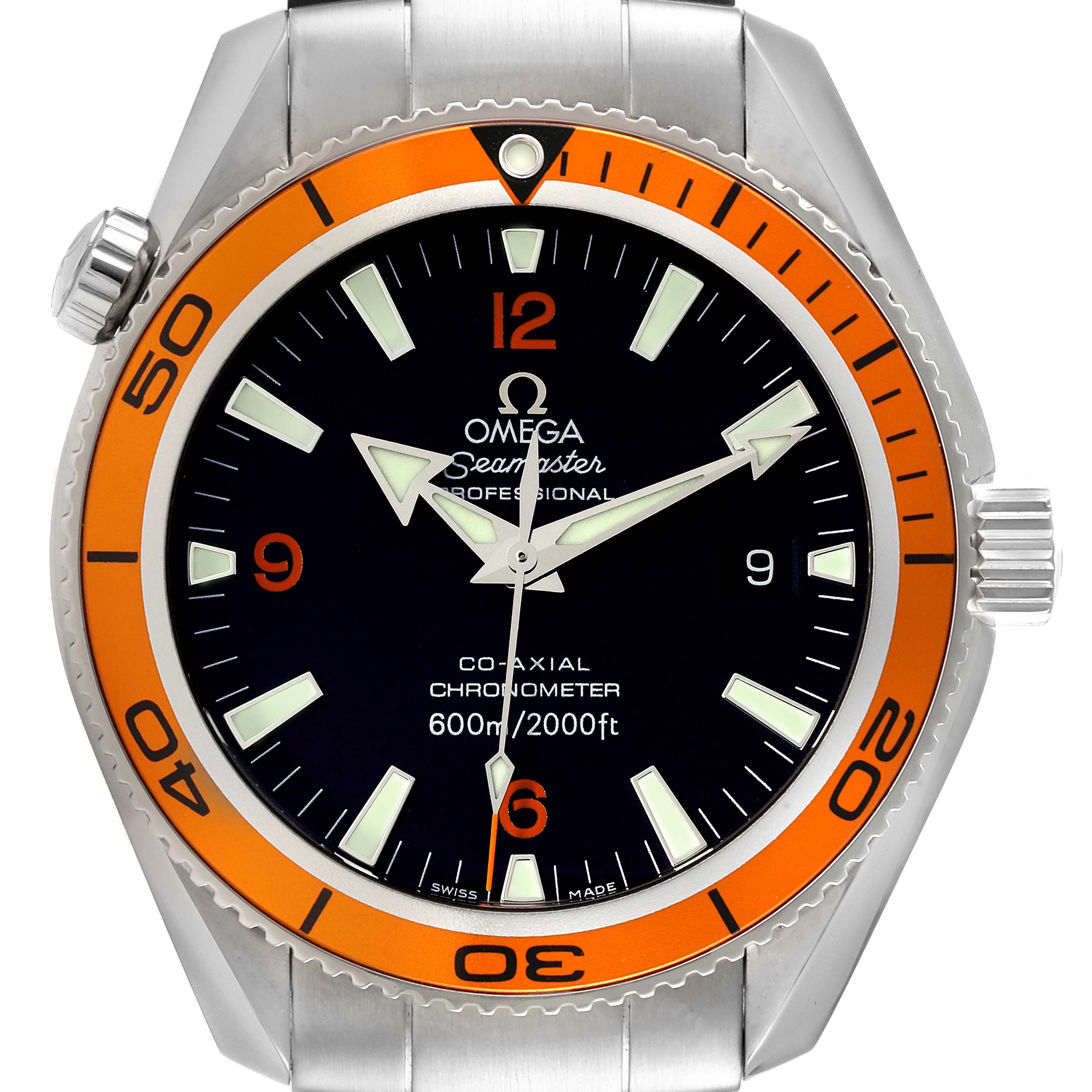 This image shows a frontal view of the Omega Planet Ocean 2209.50.00 Men
s Stainless Steel Black Dial 2209.50.00 Men
s Stainless Steel Black Dial model, highlighting its bezel, face, and part of the strap.