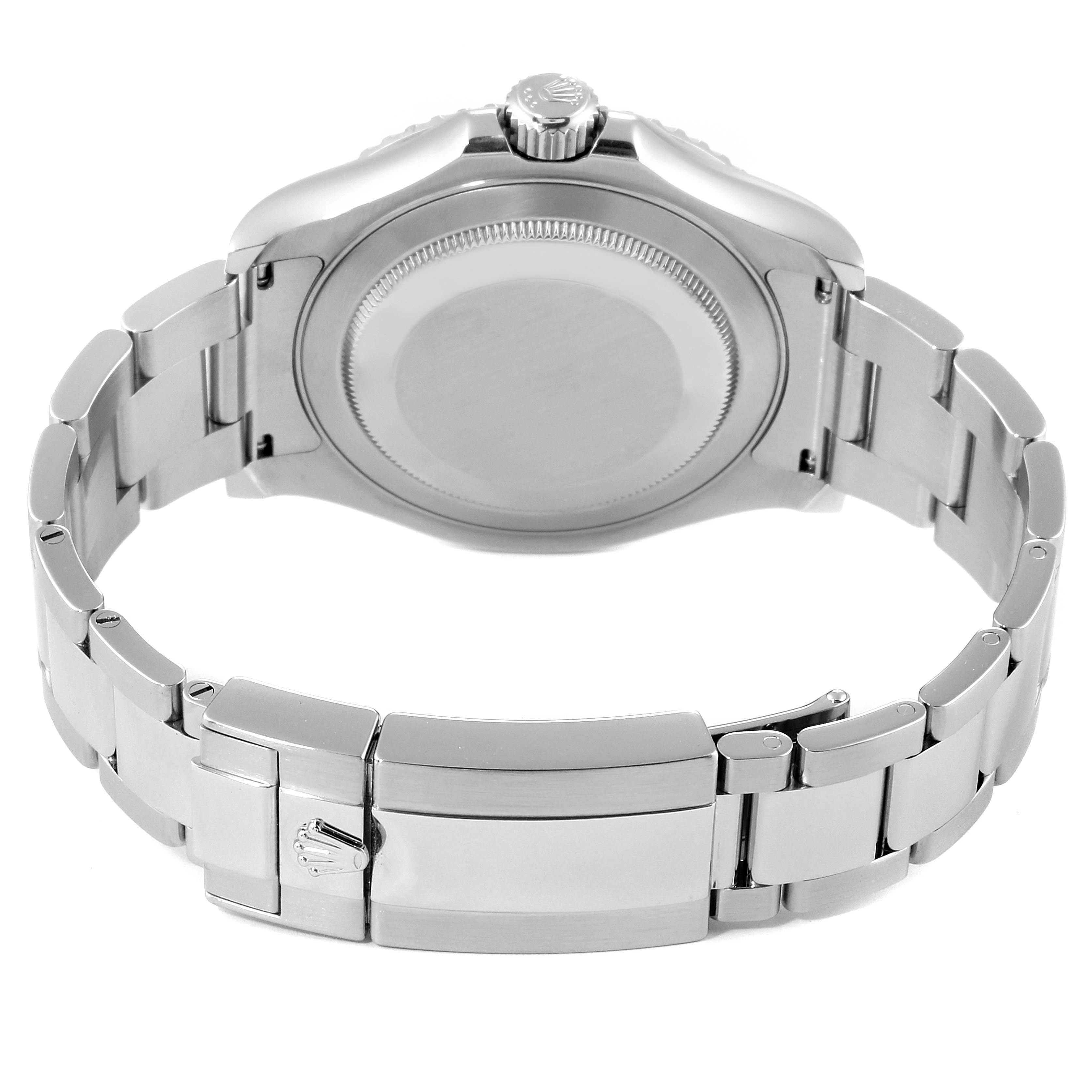 The image shows the backside and bracelet of a Rolex Yacht-Master 116622 Men
s Stainless Steel Blue Dial 116622 Men
s Stainless Steel Blue Dial watch.