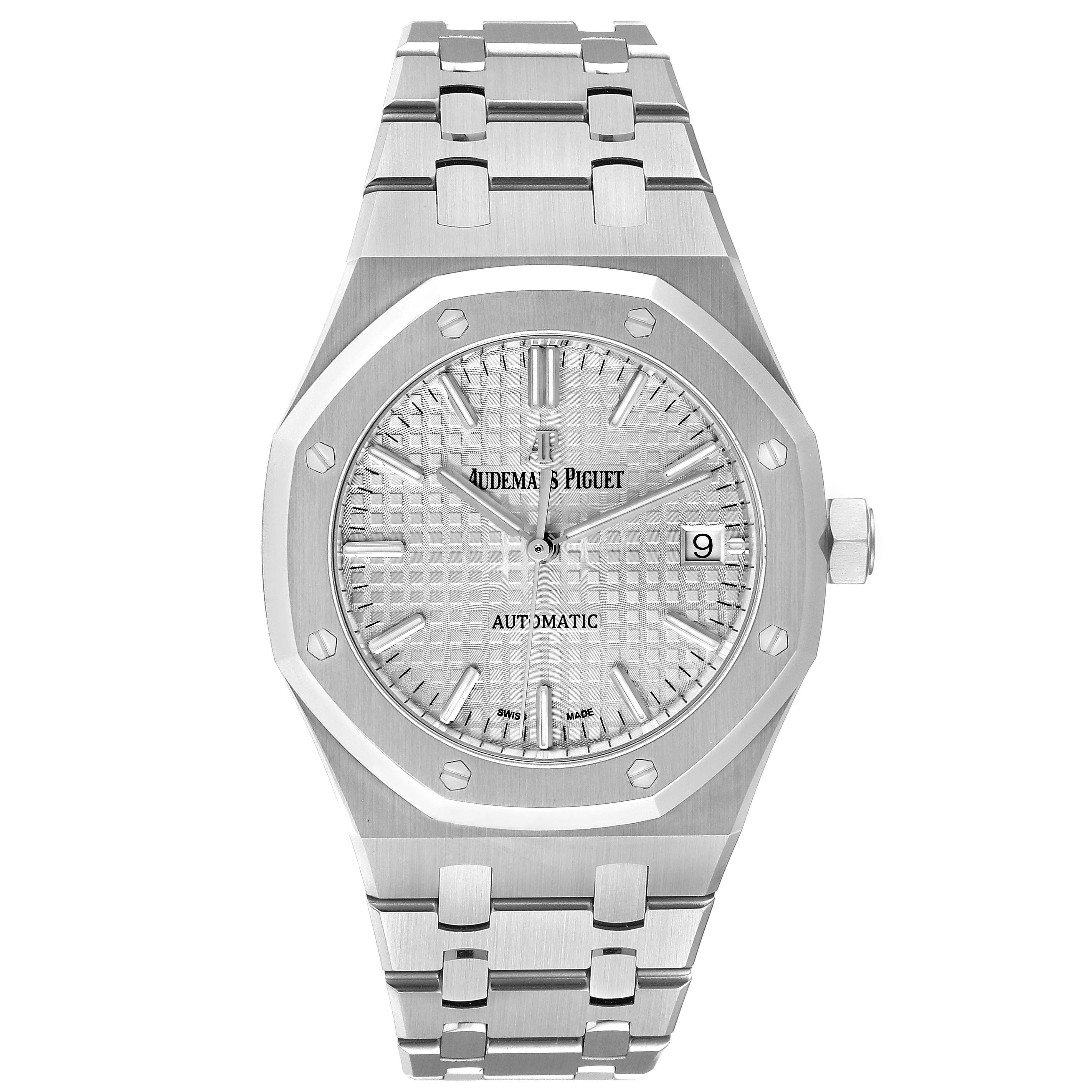 The image shows a frontal view of the Audemars Piguet Royal Oak 15450ST.OO.1256ST.01 Men's Stainless Steel Silver Dial 15450ST.OO.1256ST.01 Men's Stainless Steel Silver Dial watch, featuring the face, bezel, and bracelet.