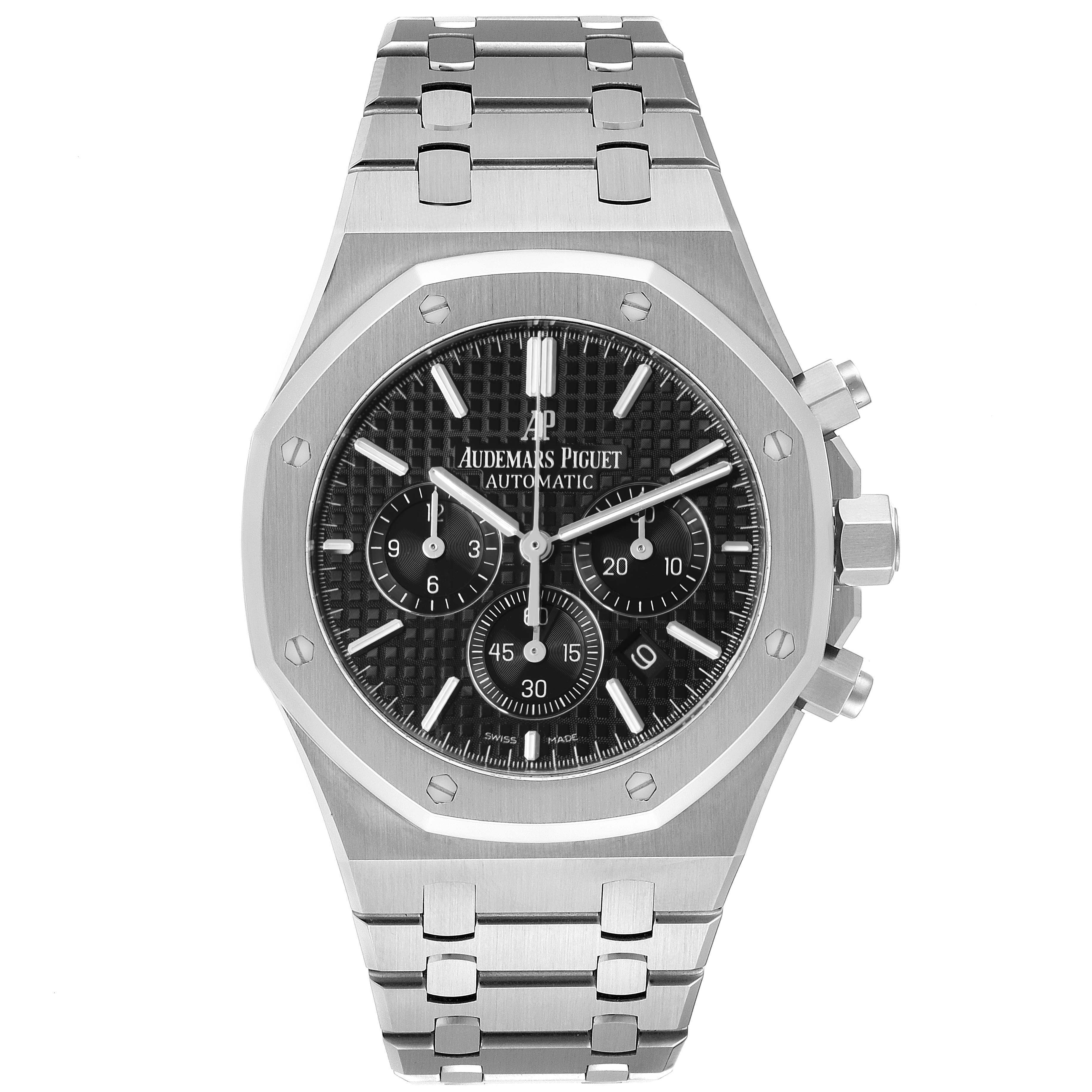 The image shows a front view of a Royal Oak model watch by Audemars Piguet, highlighting the dial, bezel, and bracelet.