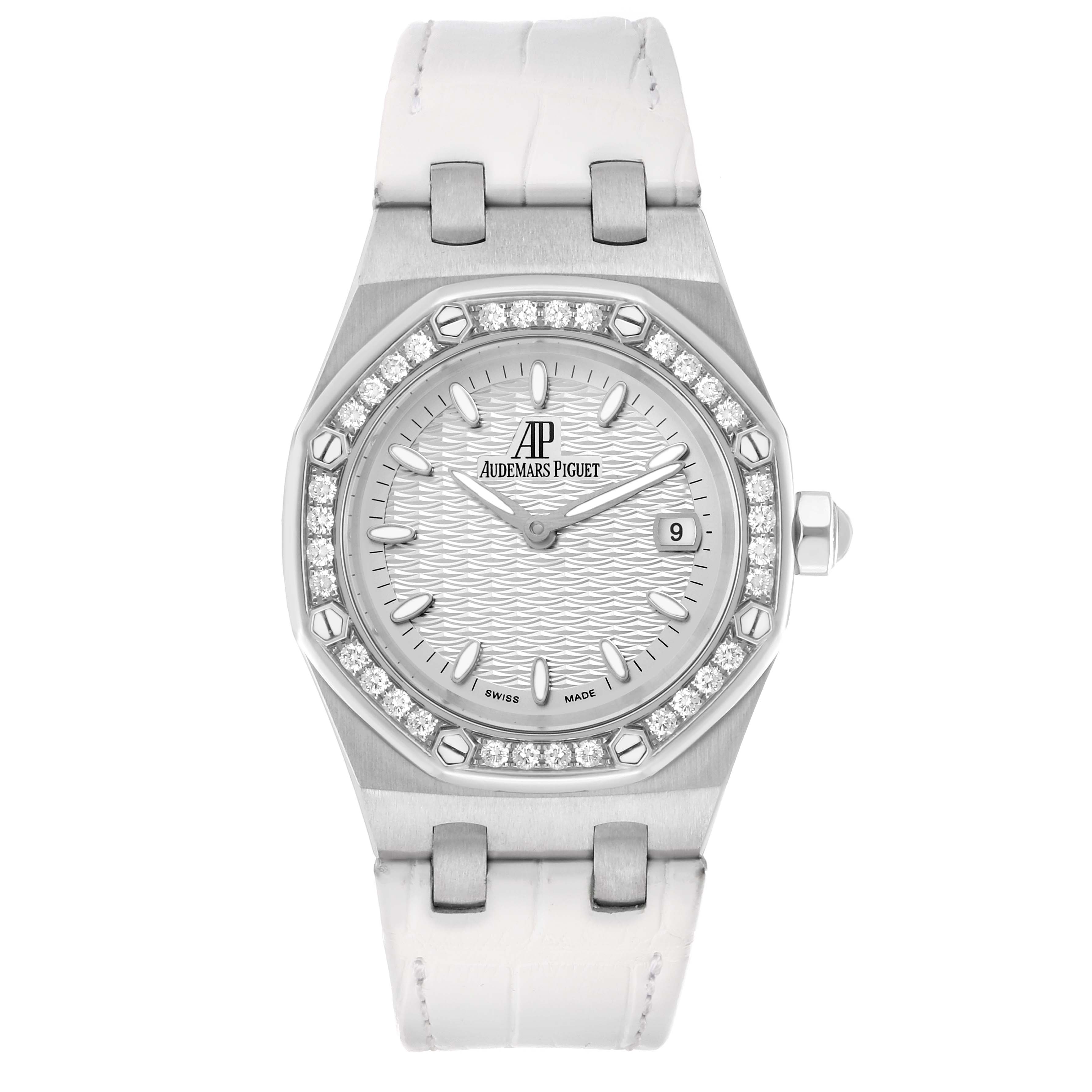 The image shows a front view of an Audemars Piguet Royal Oak 67601ST Women
s Stainless Steel Silver Dial watch, highlighting the face, bezel, and strap sections.