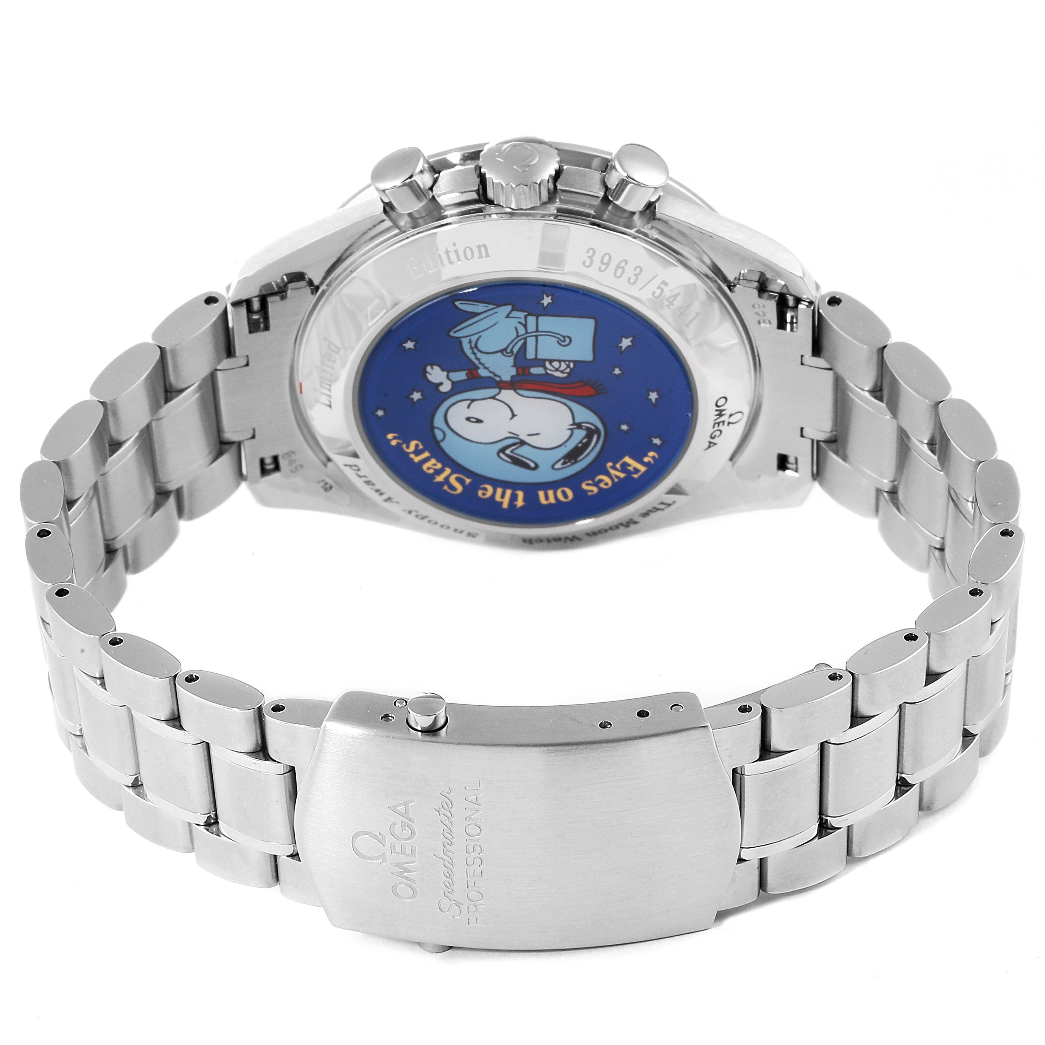 This photo shows the back case and bracelet of the Omega Speedmaster 3578.51.00 Men's Stainless Steel Black Dial 3578.51.00 Men's Stainless Steel Black Dial watch, highlighting the engraved clasp and decorated case back.