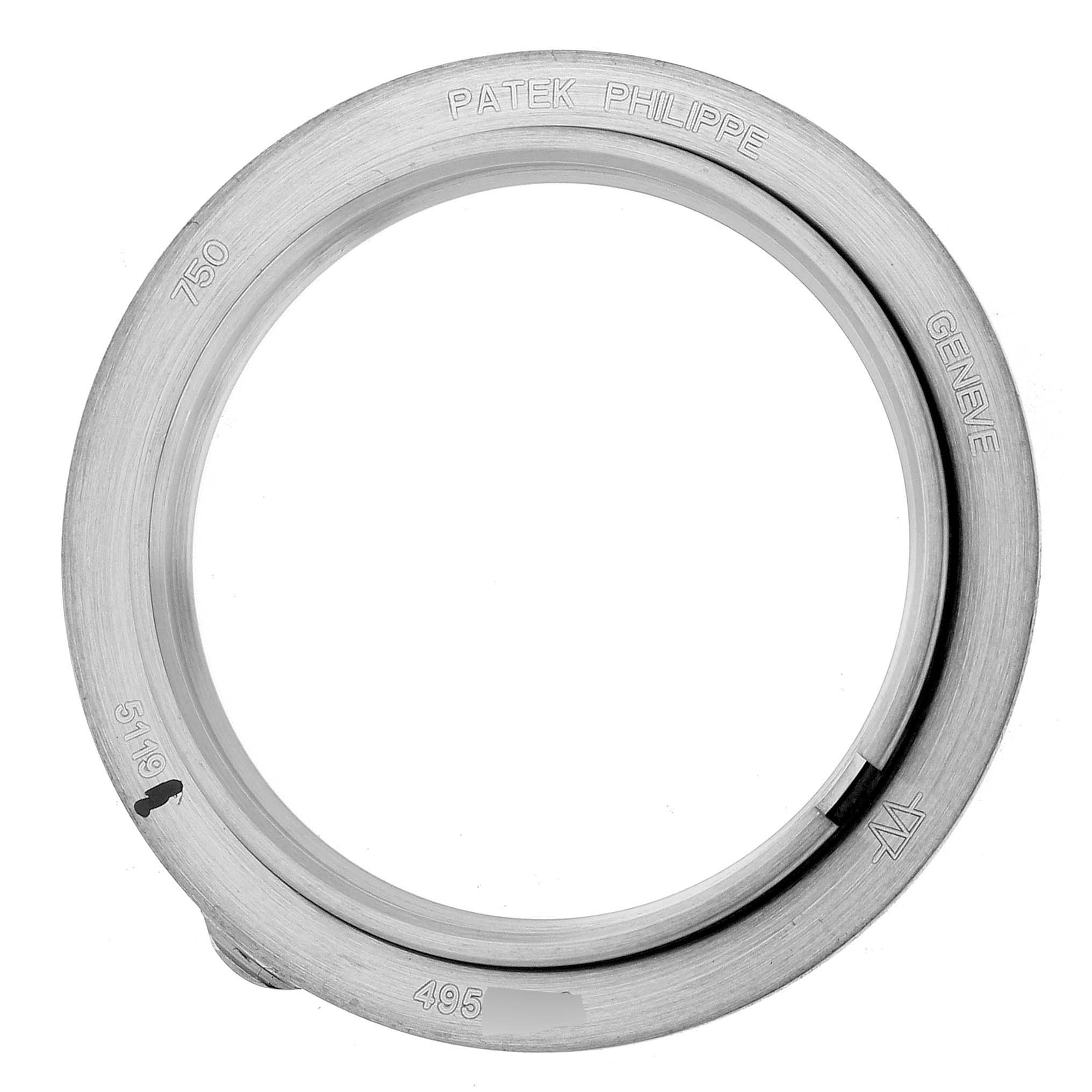 The image shows a top-down view of the bezel for a Patek Philippe Calatrava 5119G-001 Men
s White Gold White Dial watch.