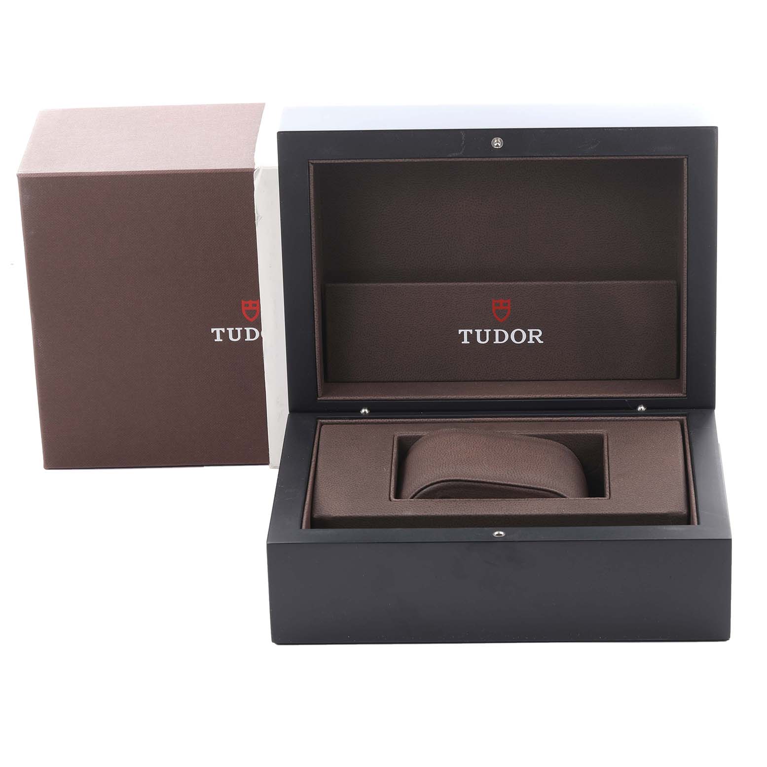 tudor-prince-oysterdate-