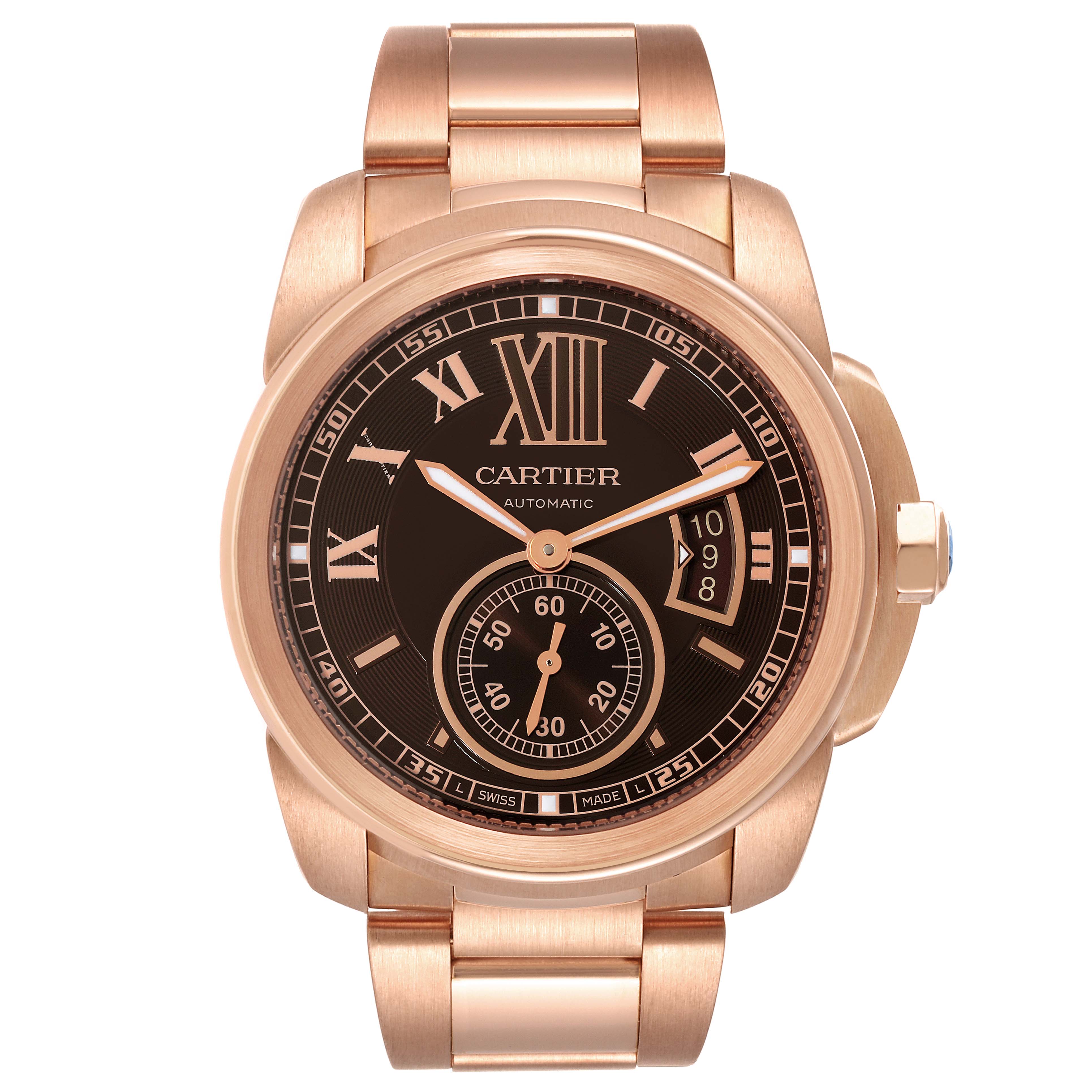 The image shows a front view of a Calibre de Cartier watch by Cartier, highlighting its dial, bezel, and bracelet.