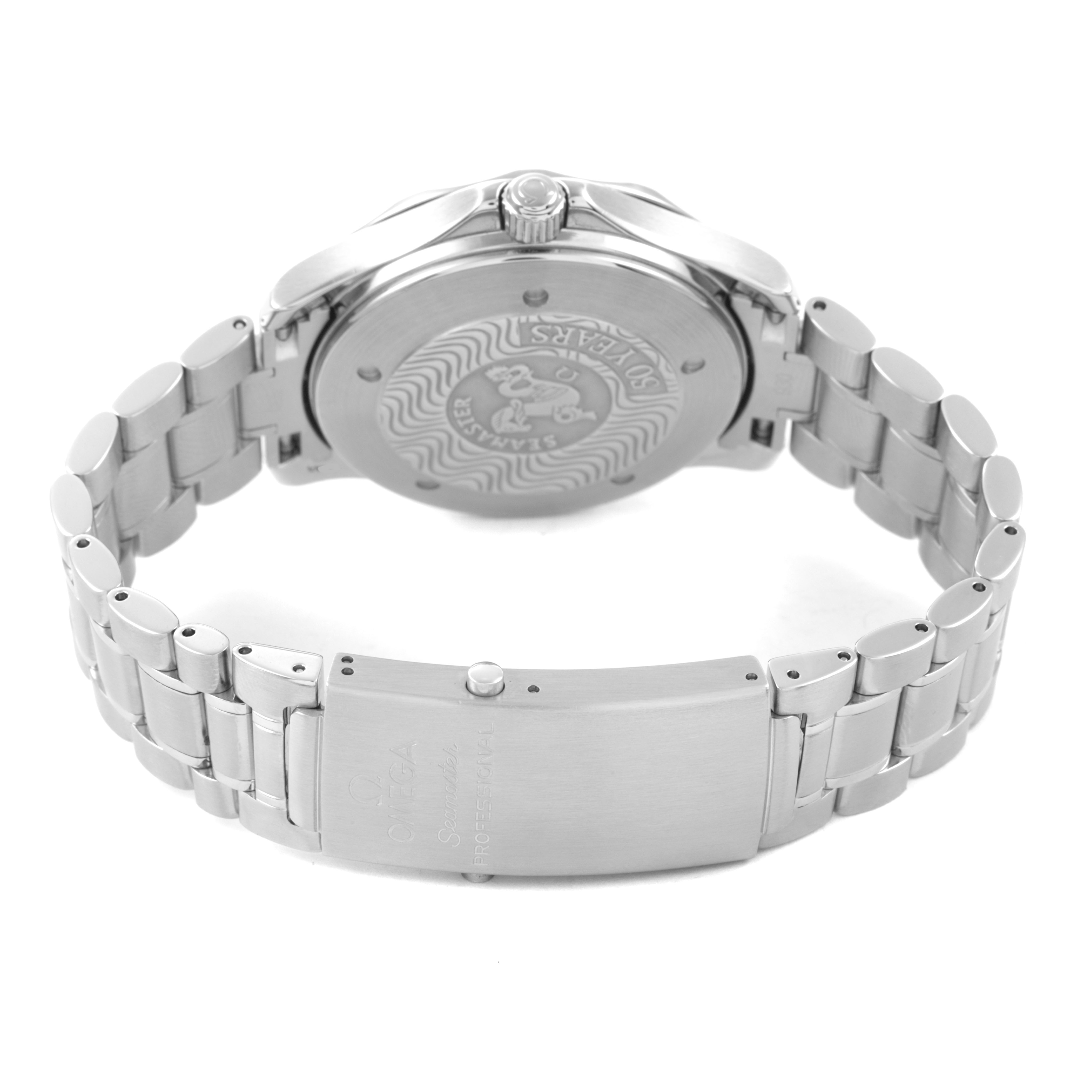 The image shows the back and clasp of the Omega Seamaster 2234.50.00 Men's Stainless Steel Black Dial watch, highlighting the case back design and bracelet links.