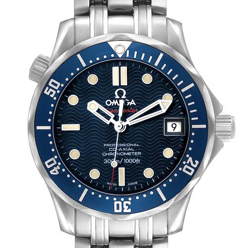 The image shows a frontal view of the Omega Seamaster 2222.80.00 Men's Stainless Steel Blue Dial watch, displaying the dial, bezel, and stainless steel bracelet.