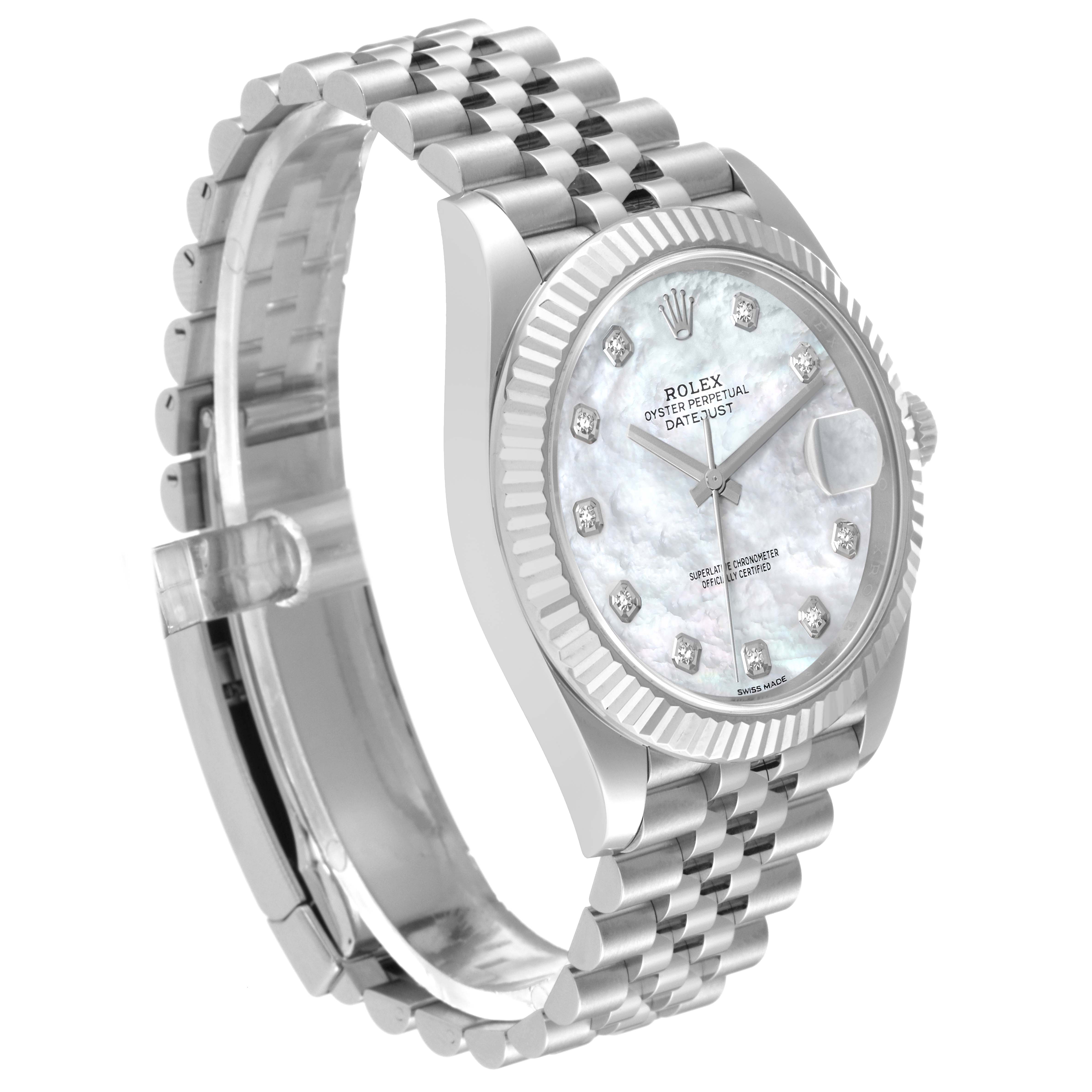 This image shows a side angle of the Rolex Datejust 41 126334 Men
s Stainless Steel Mother of Pearl Dial 126334 Men
s Stainless Steel Mother of Pearl Dial watch, highlighting its case, bracelet, and fluted bezel.