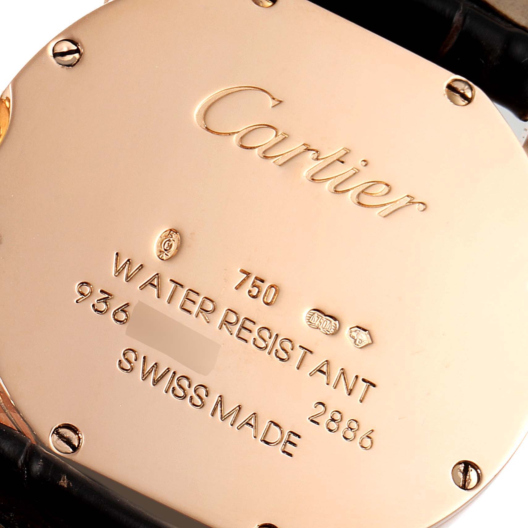 This image shows the back of the Cartier Ronde W6800151 Women's Rose Gold Silver Dial W6800151 Women's Rose Gold Silver Dial watch, highlighting brand engravings and technical details.