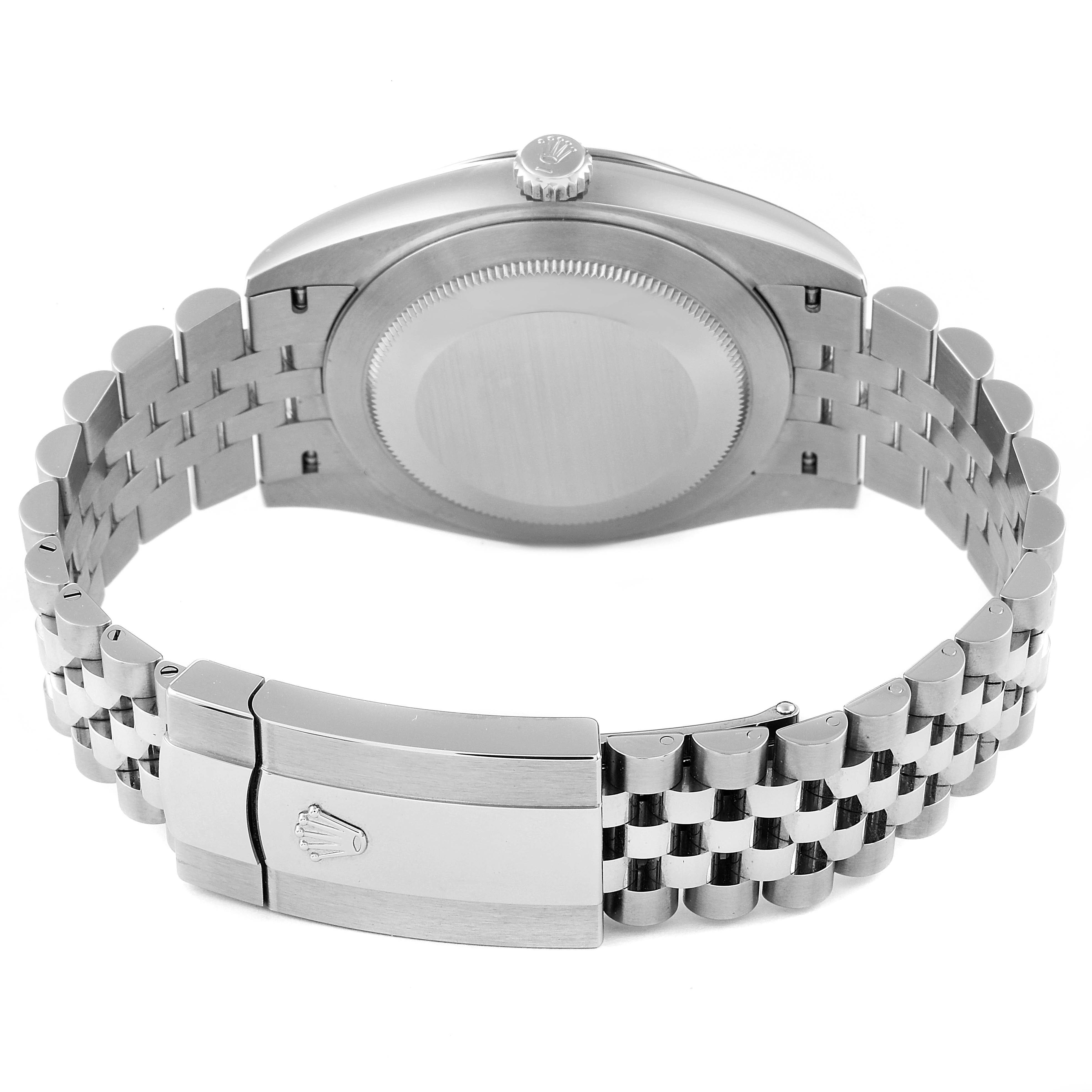 The image shows the back case and clasp of a Rolex Datejust 41 126334 Men
s Stainless Steel Black Dial 126334 Men
s Stainless Steel Black Dial watch, featuring its Jubilee bracelet.