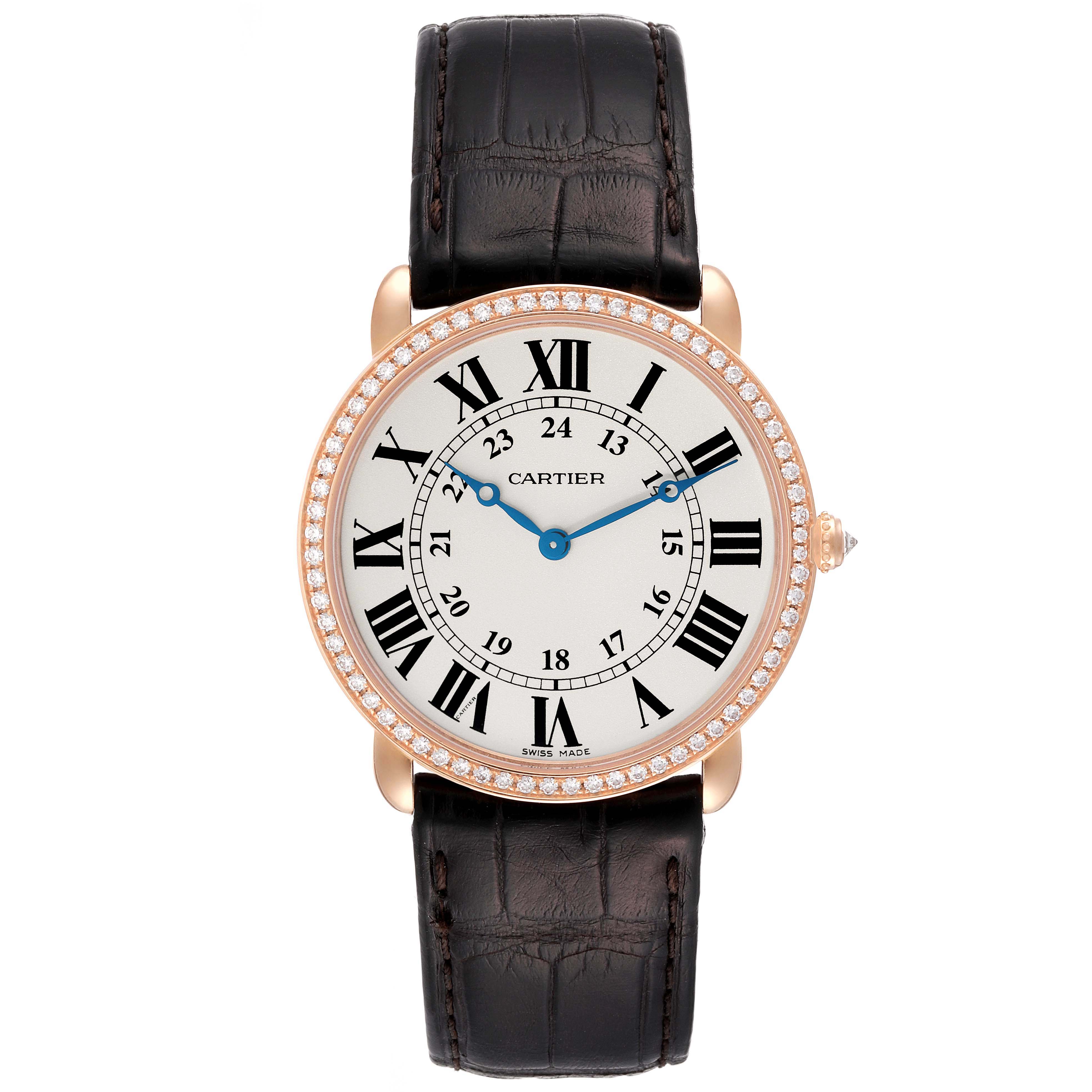 The image shows a front view of the Cartier Ronde WR000651 Men's Rose Gold Silver Dial WR000651 Men's Rose Gold Silver Dial watch, displaying its face, Roman numeral markers, and leather strap.