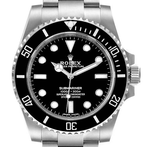 The image shows a front view of a Rolex Submariner watch, displaying its dial, bezel, and bracelet.