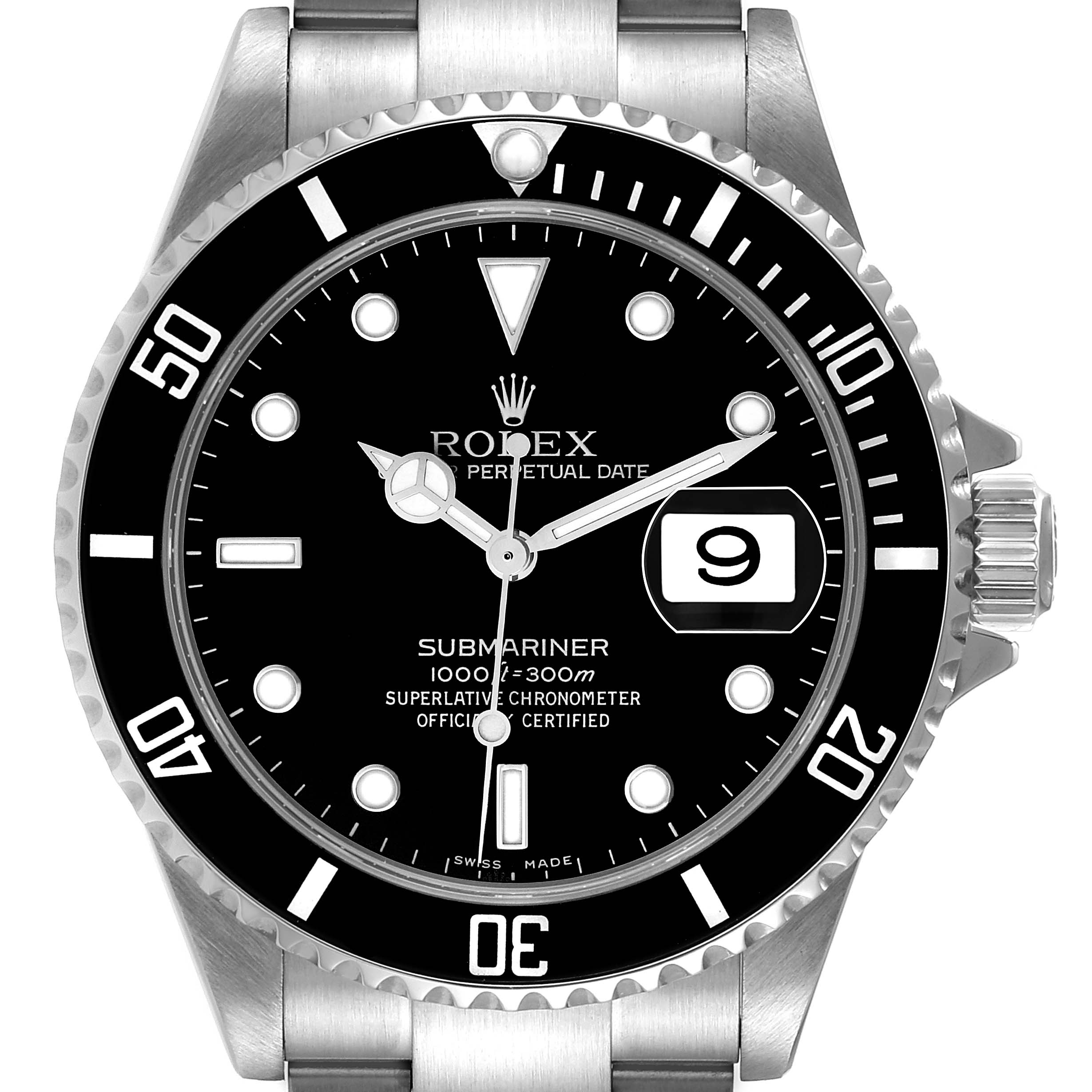 The image shows a front view of the Rolex Submariner 16610 Men
s Stainless Steel Black Dial 16610 Men
s Stainless Steel Black Dial watch, highlighting its black dial, bezel, and date window.