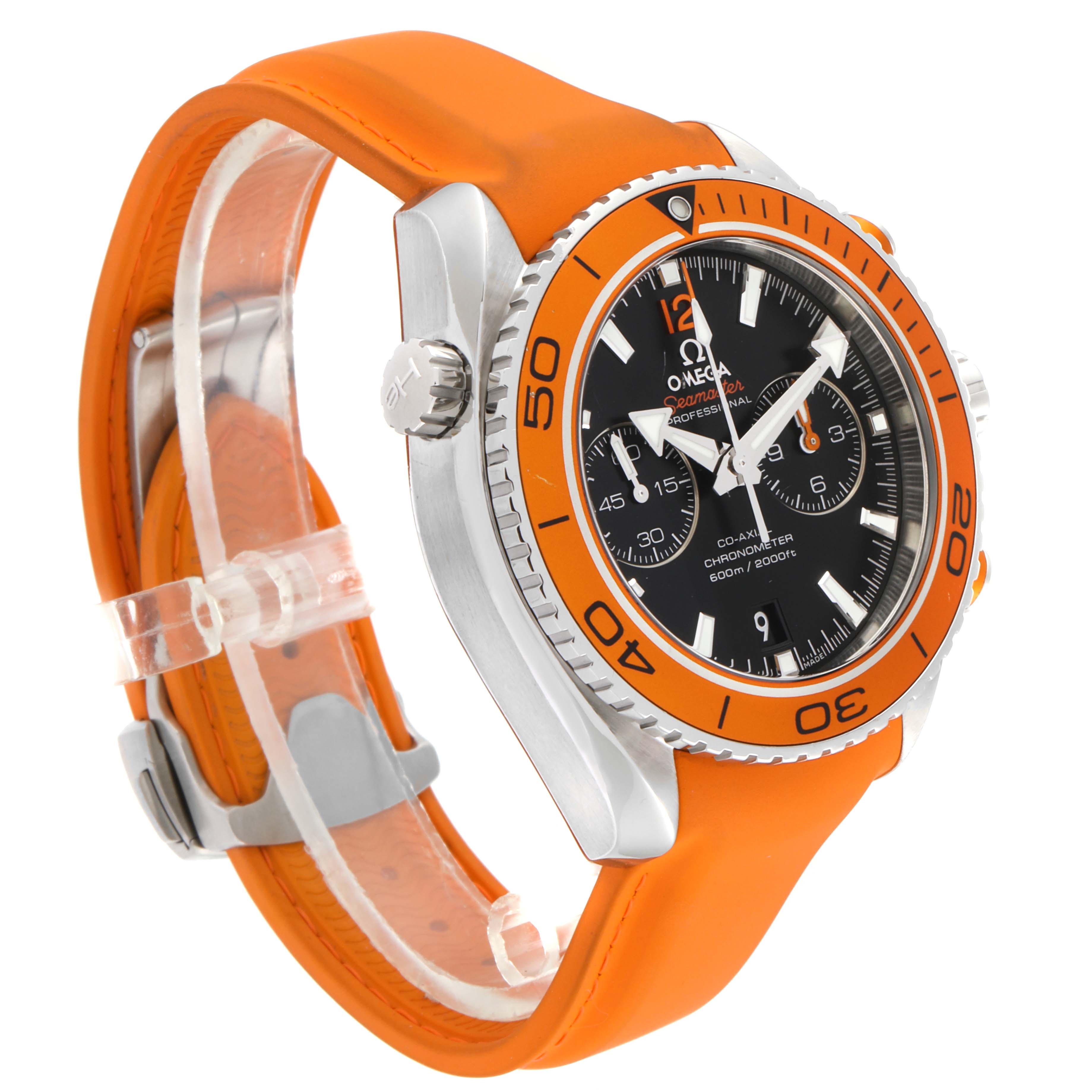 The image shows a side angle of the Omega Seamaster 232.32.46.51.01.001 Men
s Stainless Steel Black Dial 232.32.46.51.01.001 Men
s Stainless Steel Black Dial watch with an orange bezel and strap.