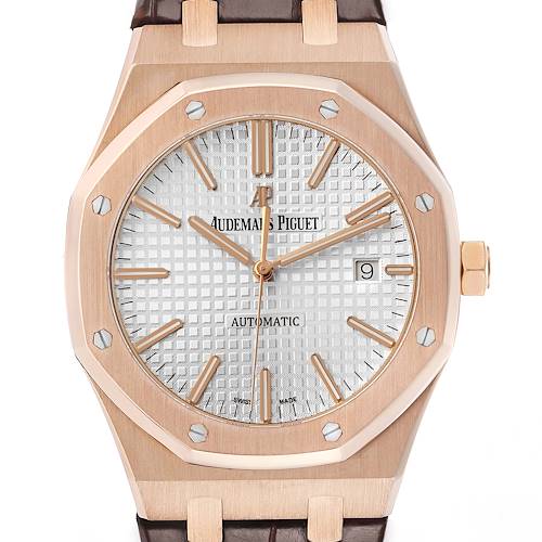 The image shows a frontal view of the Audemars Piguet Royal Oak 15400OR Men's Rose Gold Silver Dial watch, highlighting the octagonal bezel, dial, and date display.