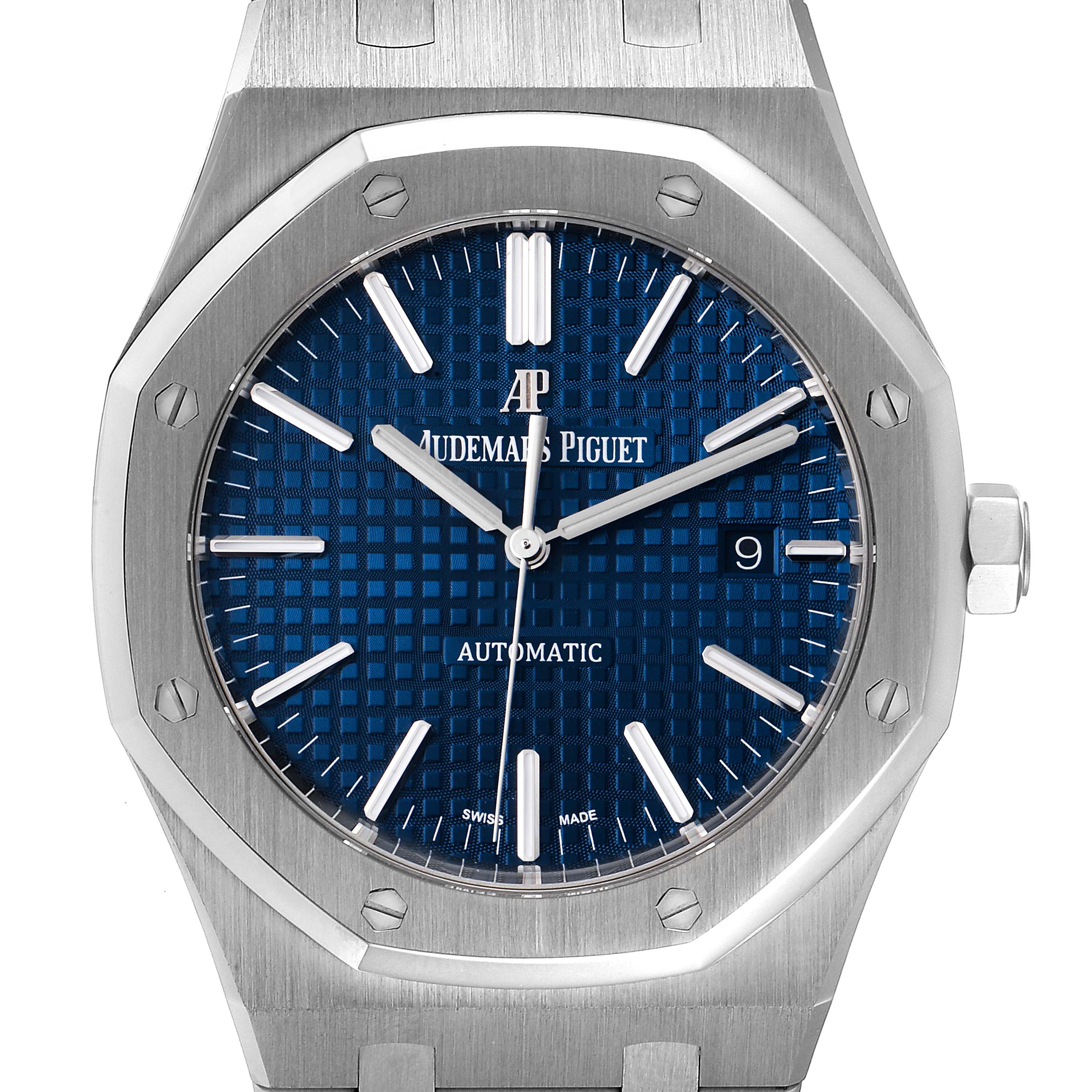This image shows a straight-on view of the Audemars Piguet Royal Oak 15400ST.OO.1220ST.03 Men's Stainless Steel Blue Dial 15400ST.OO.1220ST.03 Men's Stainless Steel Blue Dial watch, highlighting its blue dial, octagonal bezel, and silver hour markers.