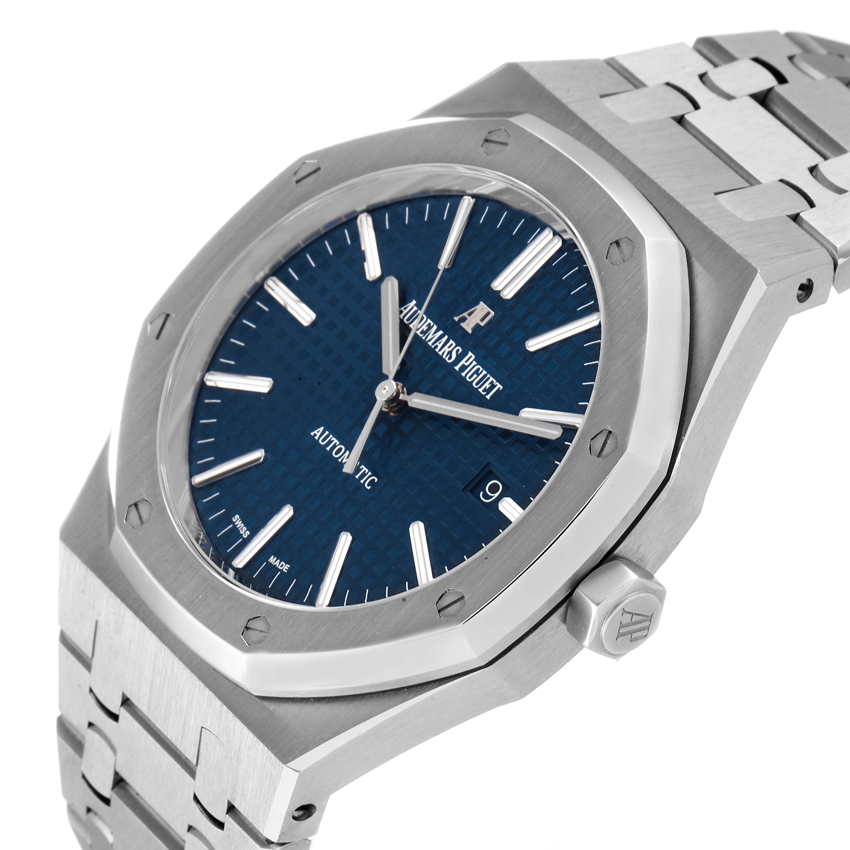The image shows a close-up of the Audemars Piguet Royal Oak 15400ST.OO.1220ST.03 Men's Stainless Steel Blue Dial 15400ST.OO.1220ST.03 Men's Stainless Steel Blue Dial watch, focusing on the face, bezel, and part of the bracelet.