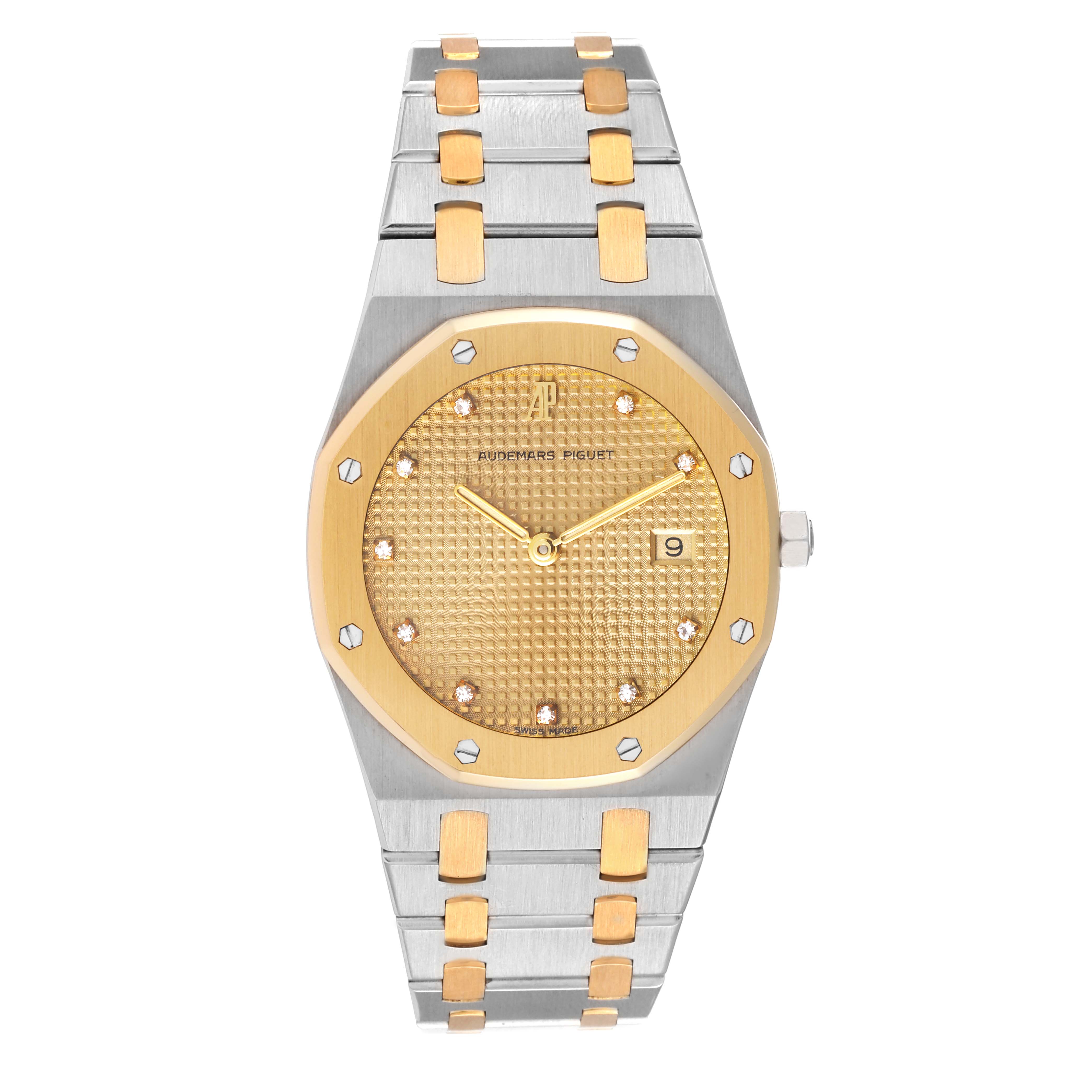 This image shows a front view of the Audemars Piguet Royal Oak 56175SA Men's Steel and Gold (two tone) Champagne Dial 56175SA Men's Steel and Gold (two tone) Champagne Dial watch, highlighting its face, bezel, and bracelet.