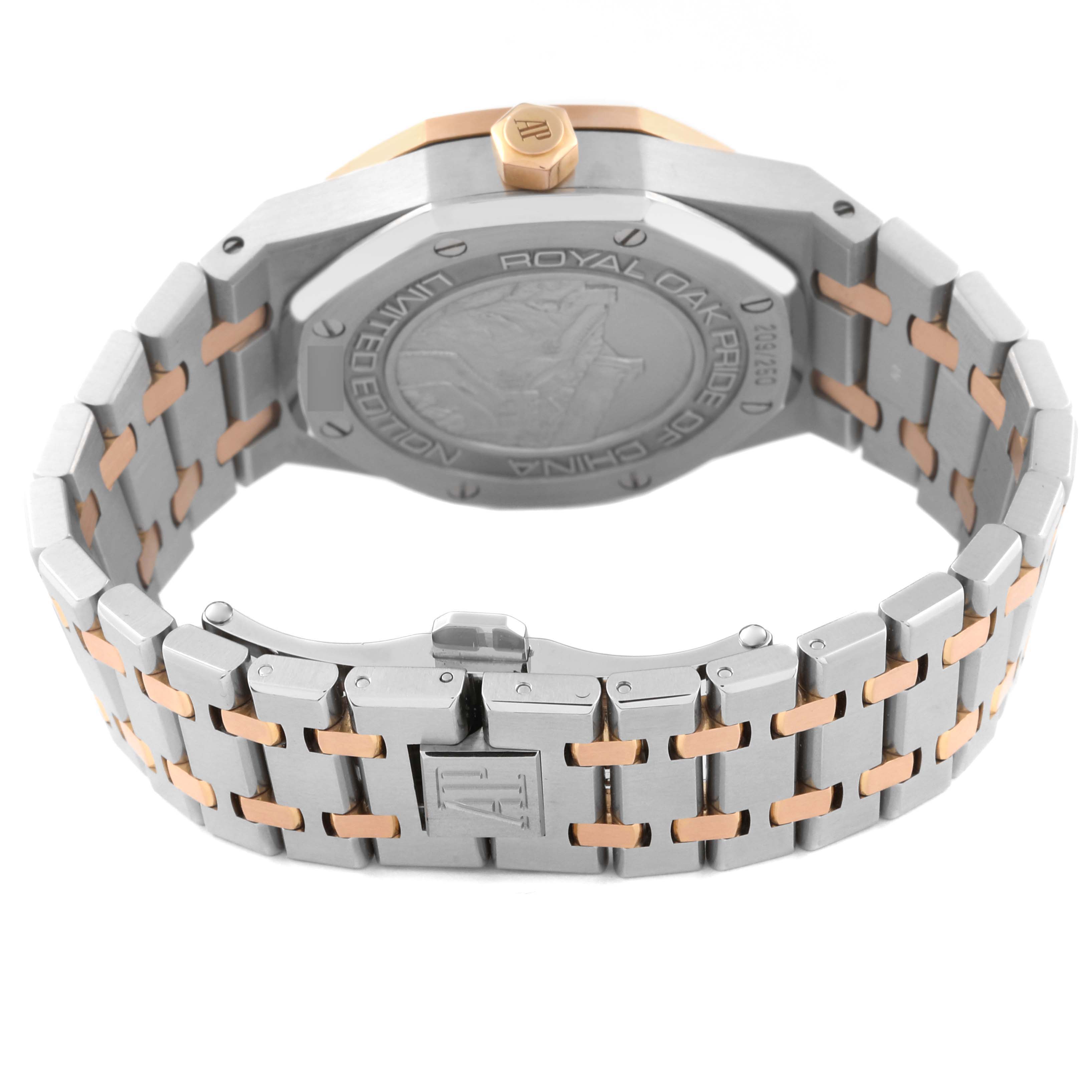 The image shows the back and bracelet of an Audemars Piguet Royal Oak 26168SR.OO.1220SR.02 Men's Steel and Gold (two tone) Silver Dial 26168SR.OO.1220SR.02 Men's Steel and Gold (two tone) Silver Dial watch, highlighting its clasp and two-tone links.