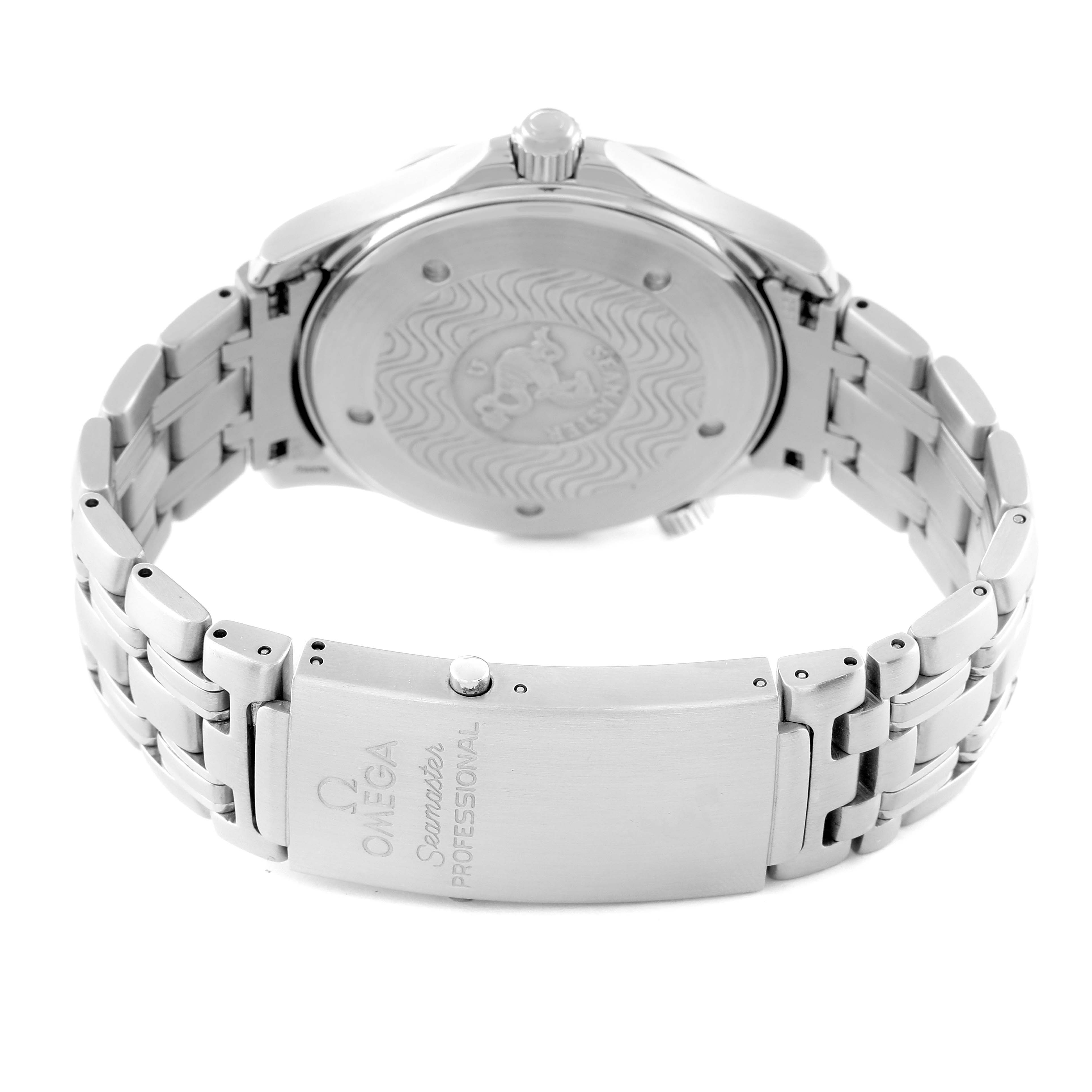 The image shows the back of an Omega Seamaster 2542.20.00 Men's Stainless Steel White Dial 2542.20.00 Men's Stainless Steel White Dial watch and its bracelet clasp.