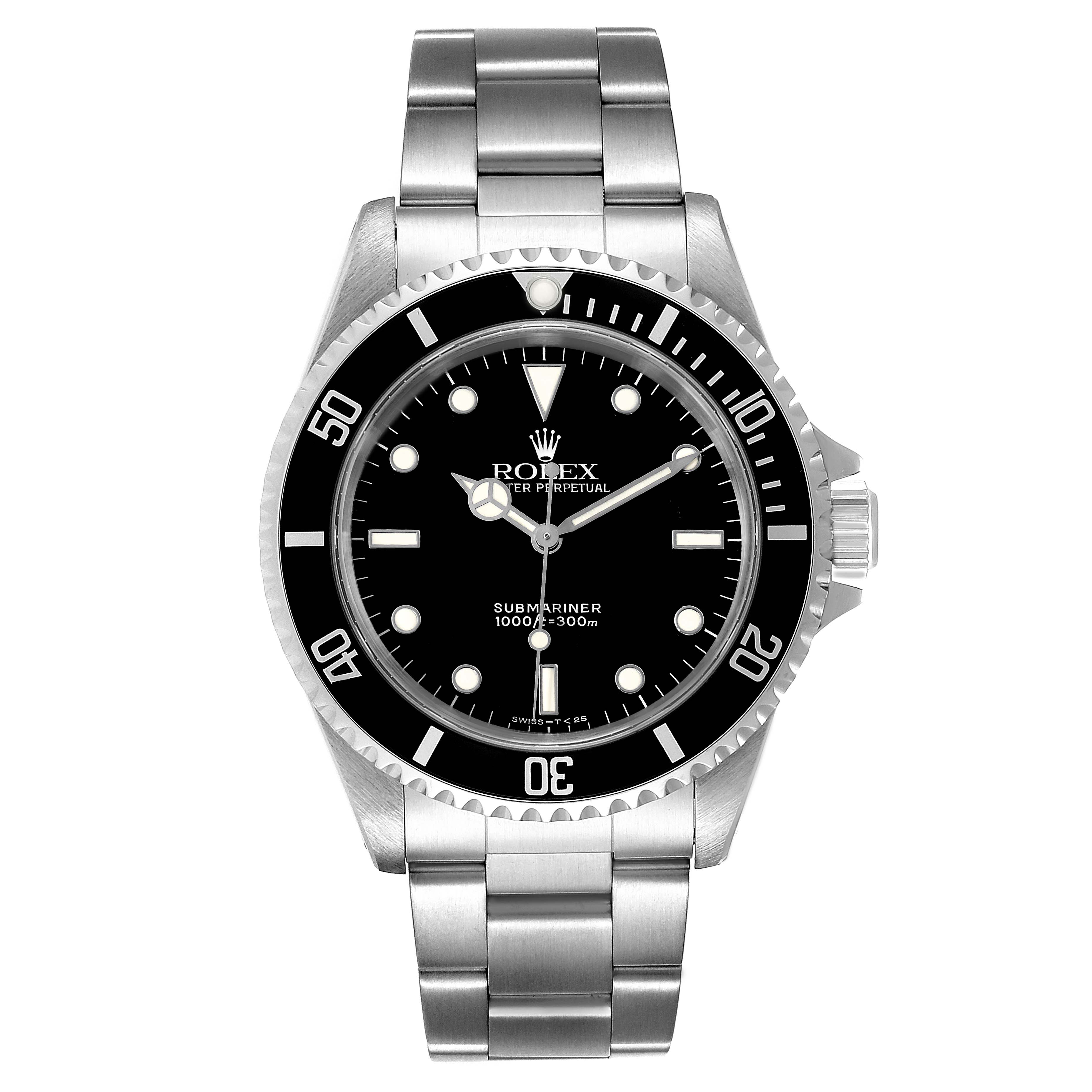 This image displays a frontal view of the Rolex Submariner 14060 Men
s Stainless Steel Black Dial 14060 Men
s Stainless Steel Black Dial, showcasing its dial, bezel, and bracelet.