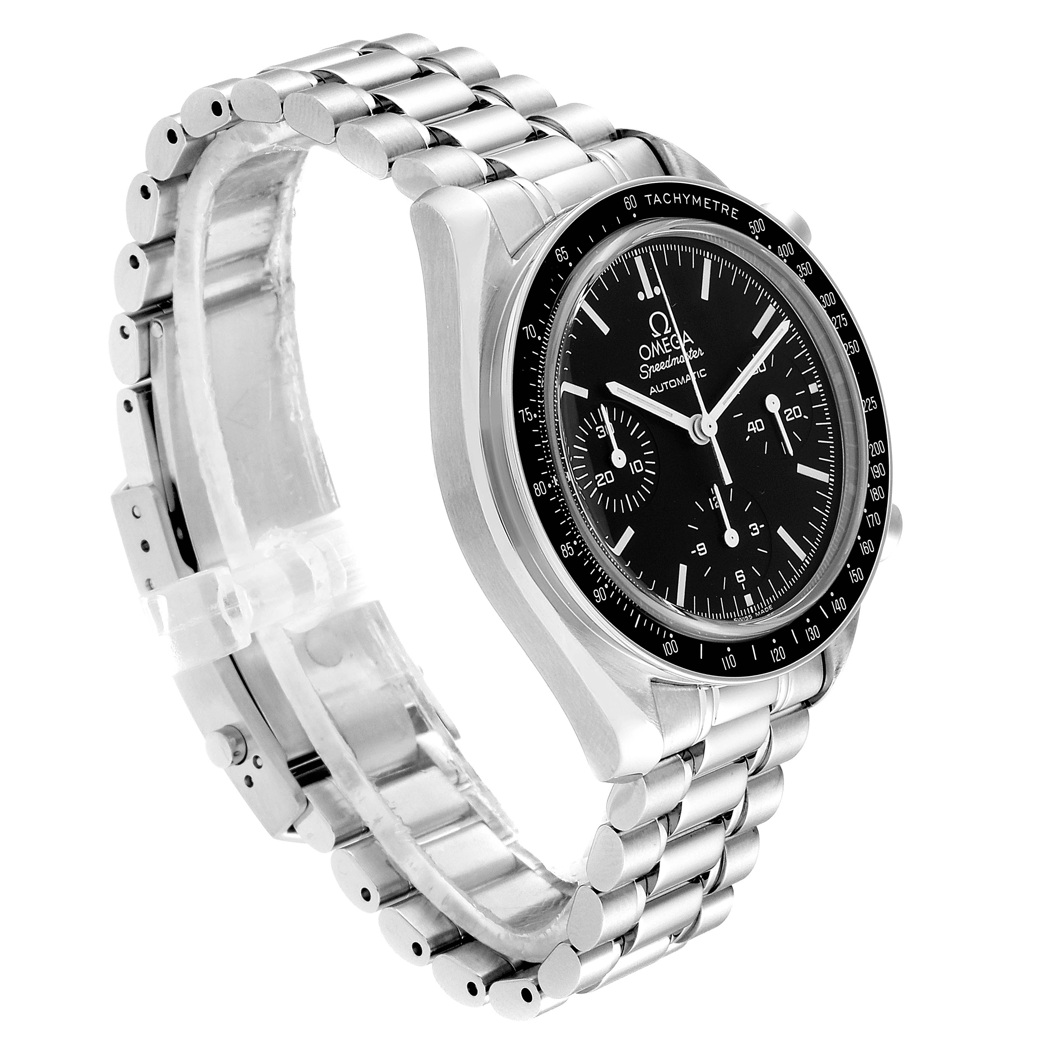 This image shows a side angle of the Omega Speedmaster 3539.50.00 Men
s Stainless Steel Black Dial 3539.50.00 Men
s Stainless Steel Black Dial watch, highlighting the bezel, dial, and stainless steel bracelet.