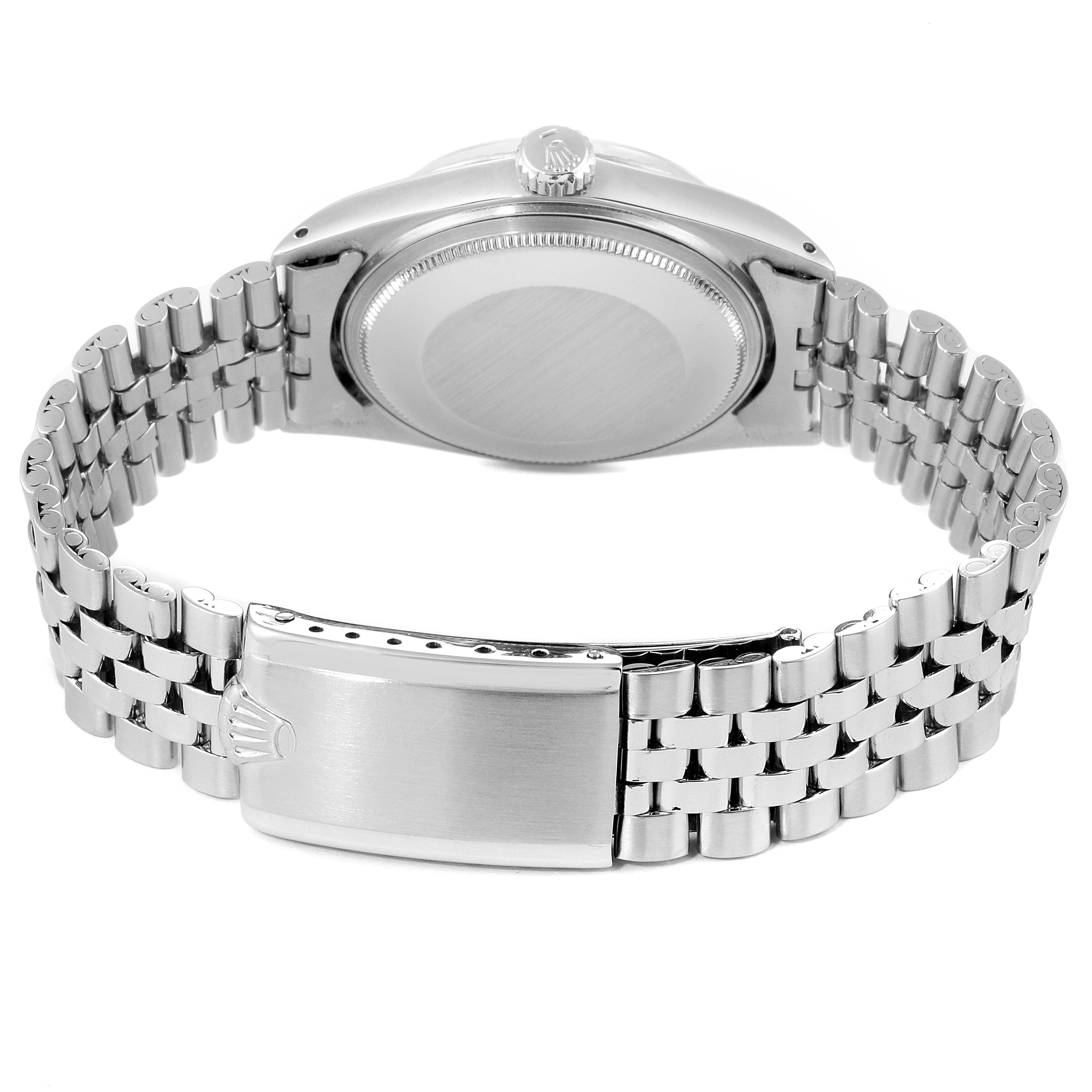 The image shows the back view of a Rolex Datejust 1601 Men
s Stainless Steel Blue Dial 1601 Men
s Stainless Steel Blue Dial watch, highlighting the case back and the Jubilee bracelet with clasp.