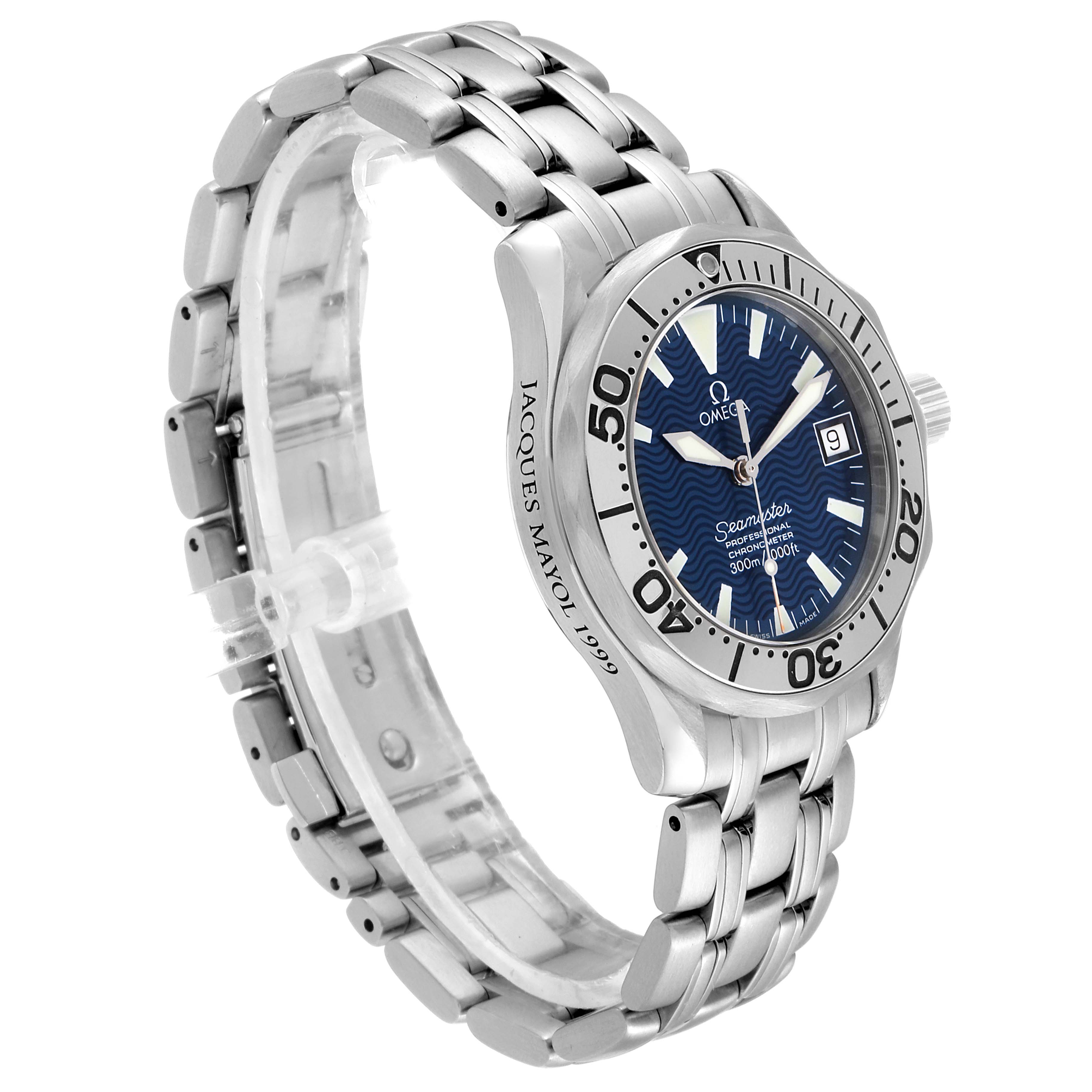 This image shows an Omega Seamaster 2053.80.00 Men
s Stainless Steel Blue Dial 2053.80.00 Men
s Stainless Steel Blue Dial watch angled to display the face, bezel, and bracelet.