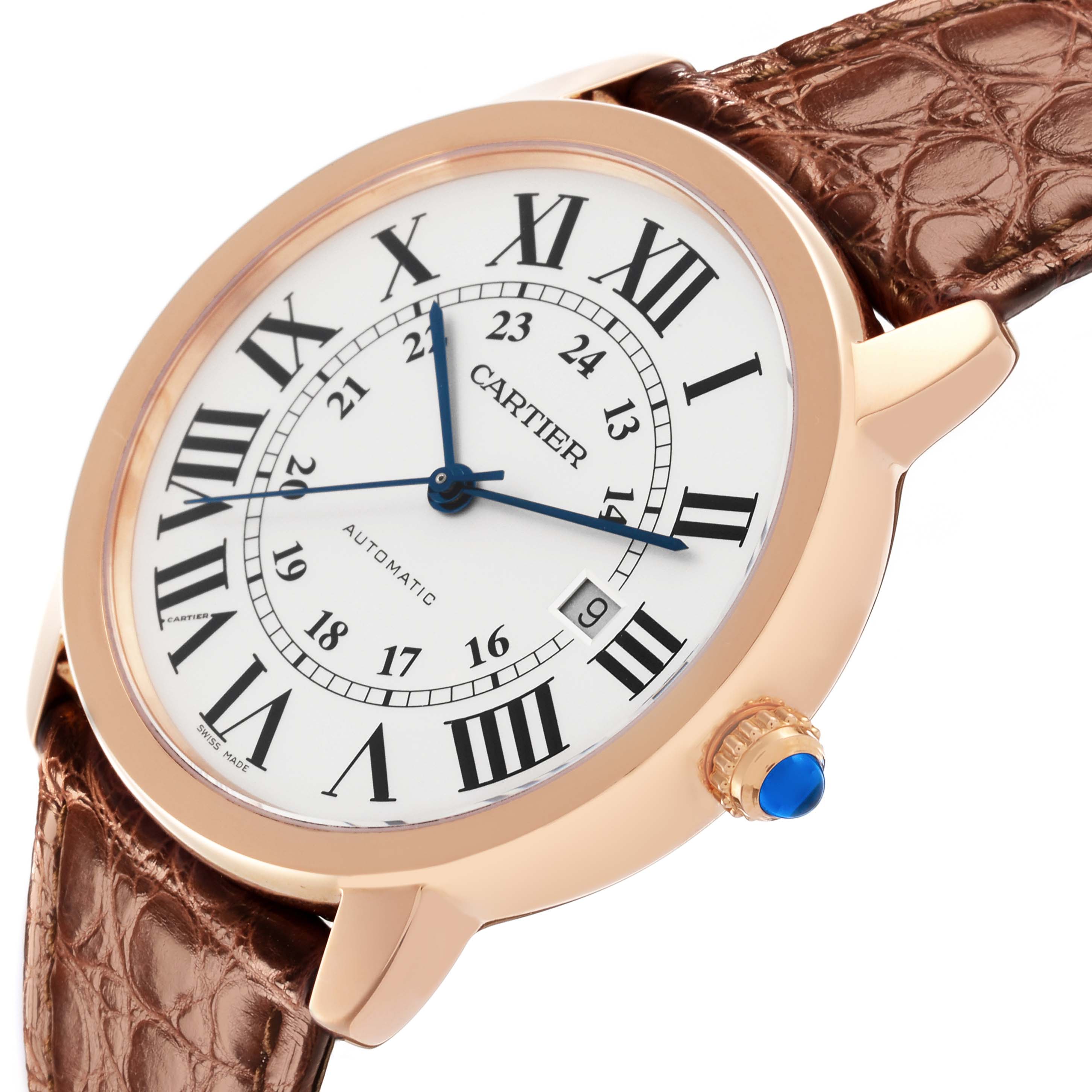 The Cartier Ronde W6701009 Men
s Rose Gold Silver Dial W6701009 Men
s Rose Gold Silver Dial watch is shown at a slight angle highlighting the face, crown, and leather strap.