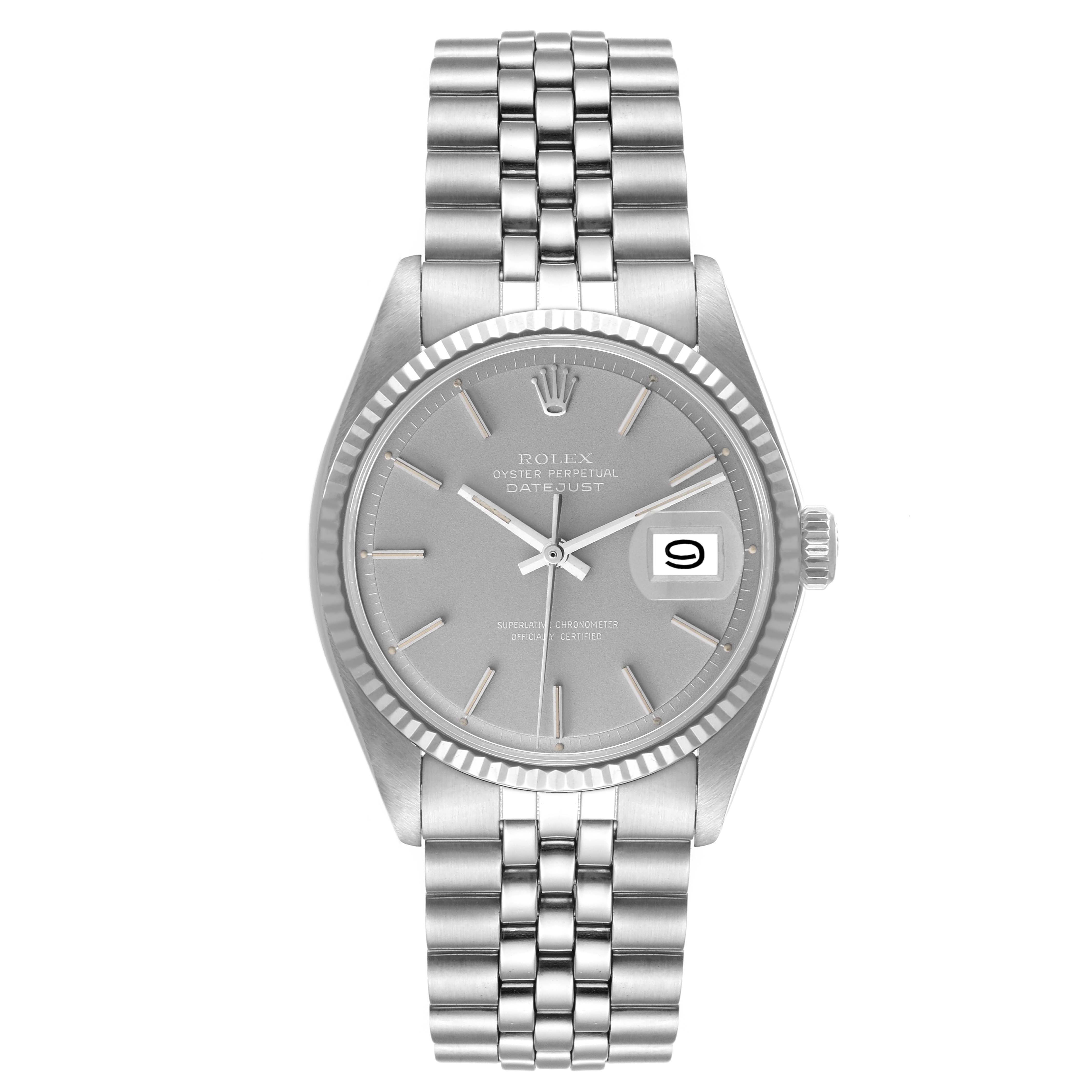 The image shows a front view of the Rolex Vintage Collection 1601 Men
s Stainless Steel Grey Dial 1601 Men
s Stainless Steel Grey Dial Oyster Perpetual Datejust, displaying its face and bracelet.