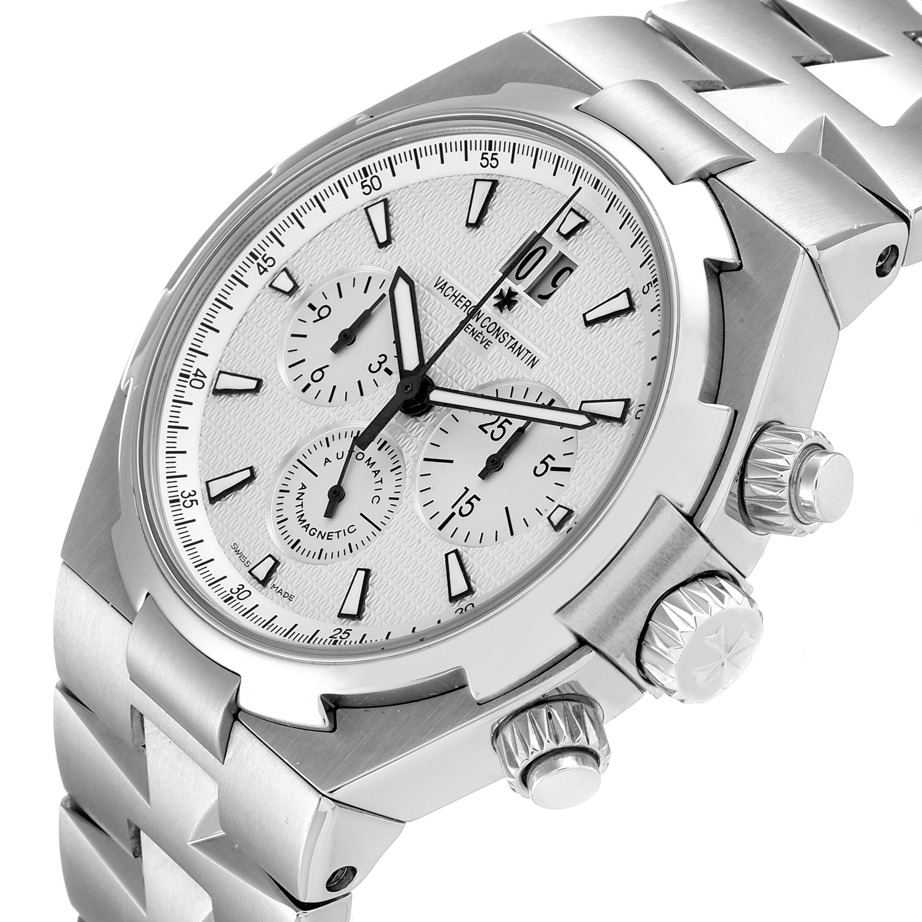 This image of the Vacheron Constantin Overseas 49150 Men
s Stainless Steel Silver Dial 49150 Men
s Stainless Steel Silver Dial model showcases the watch
s dial, bezel, crown, and portion of the bracelet at an angled view.